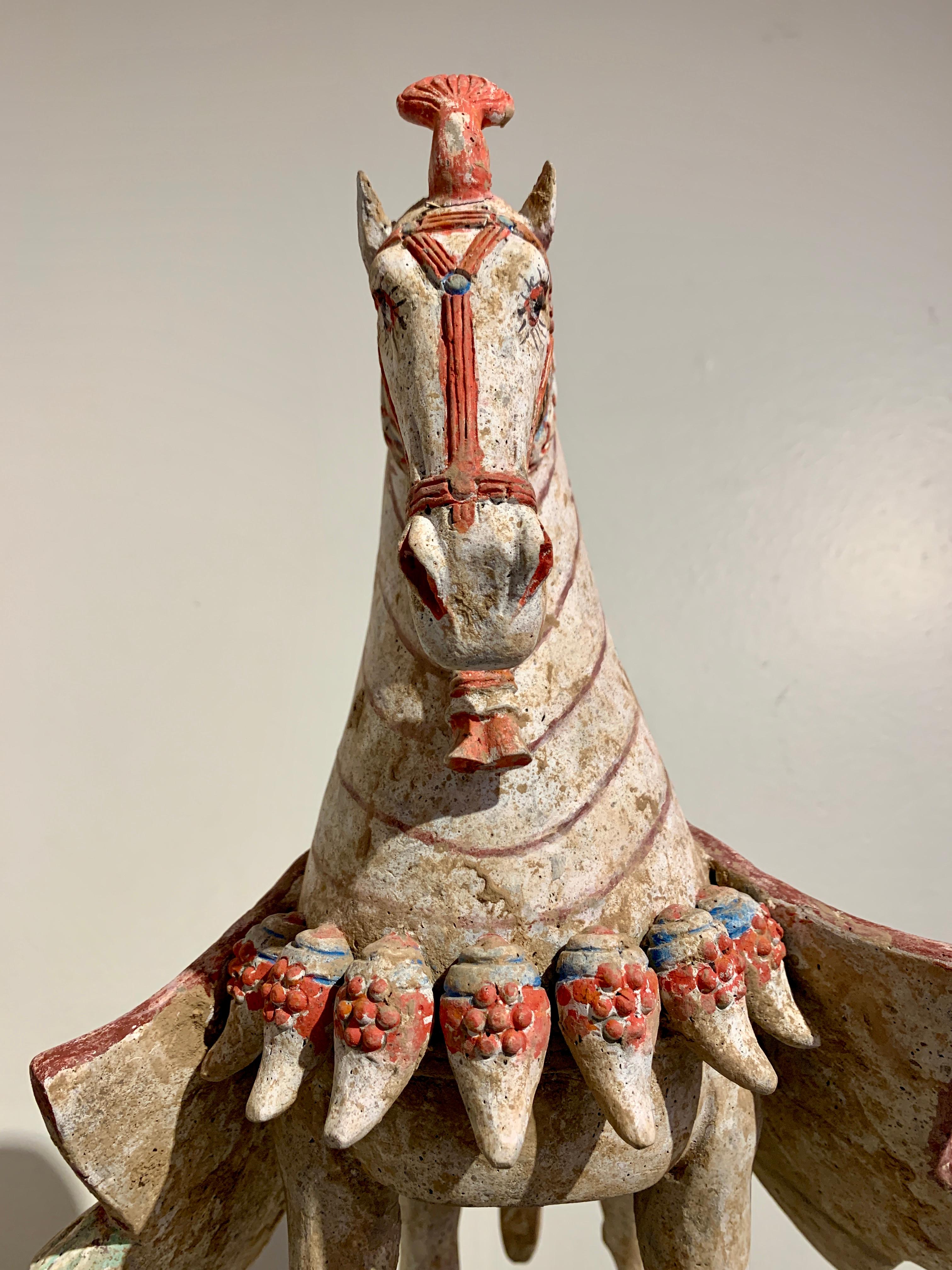 Northern Qi Dynasty Painted Pottery Striding Horse, 6th Century, China For Sale 2