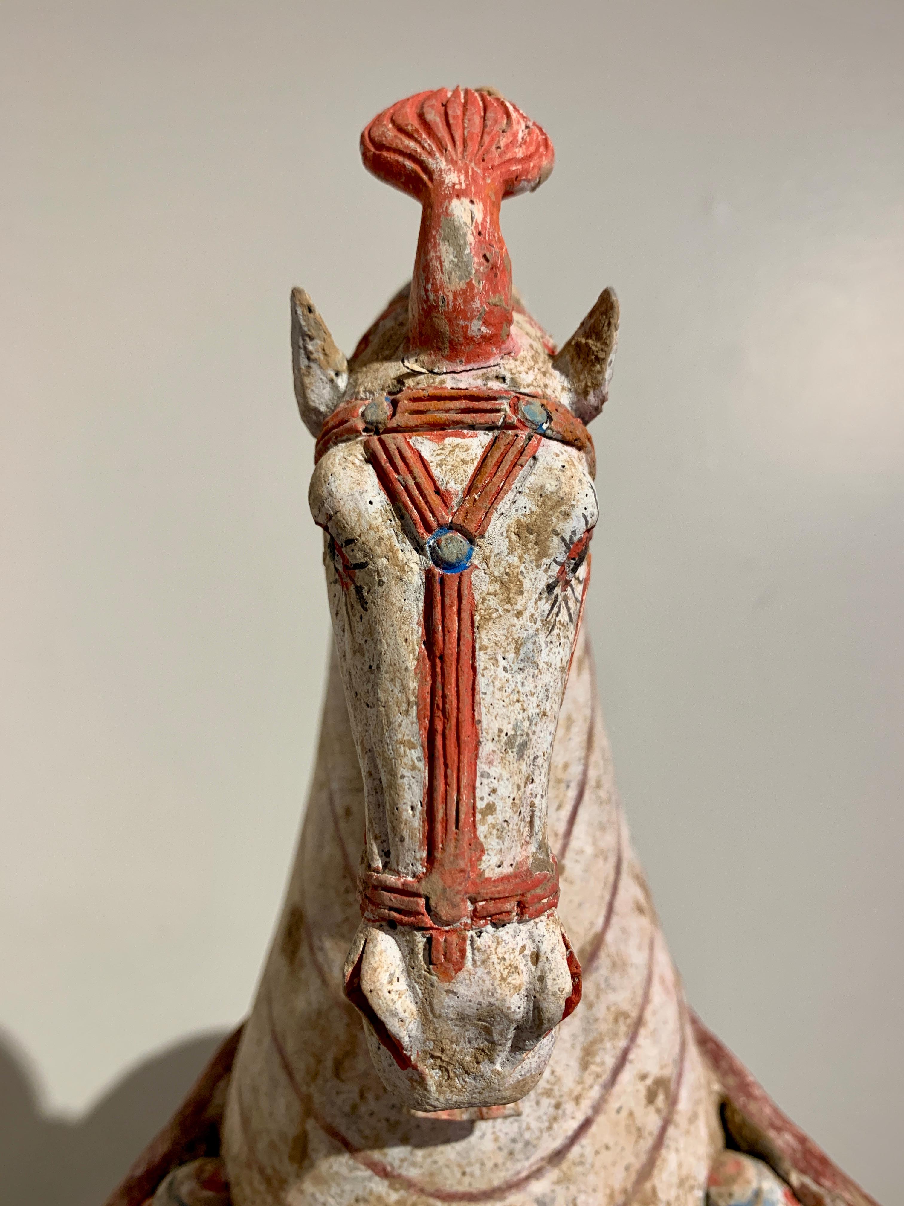 Northern Qi Dynasty Painted Pottery Striding Horse, 6th Century, China For Sale 3