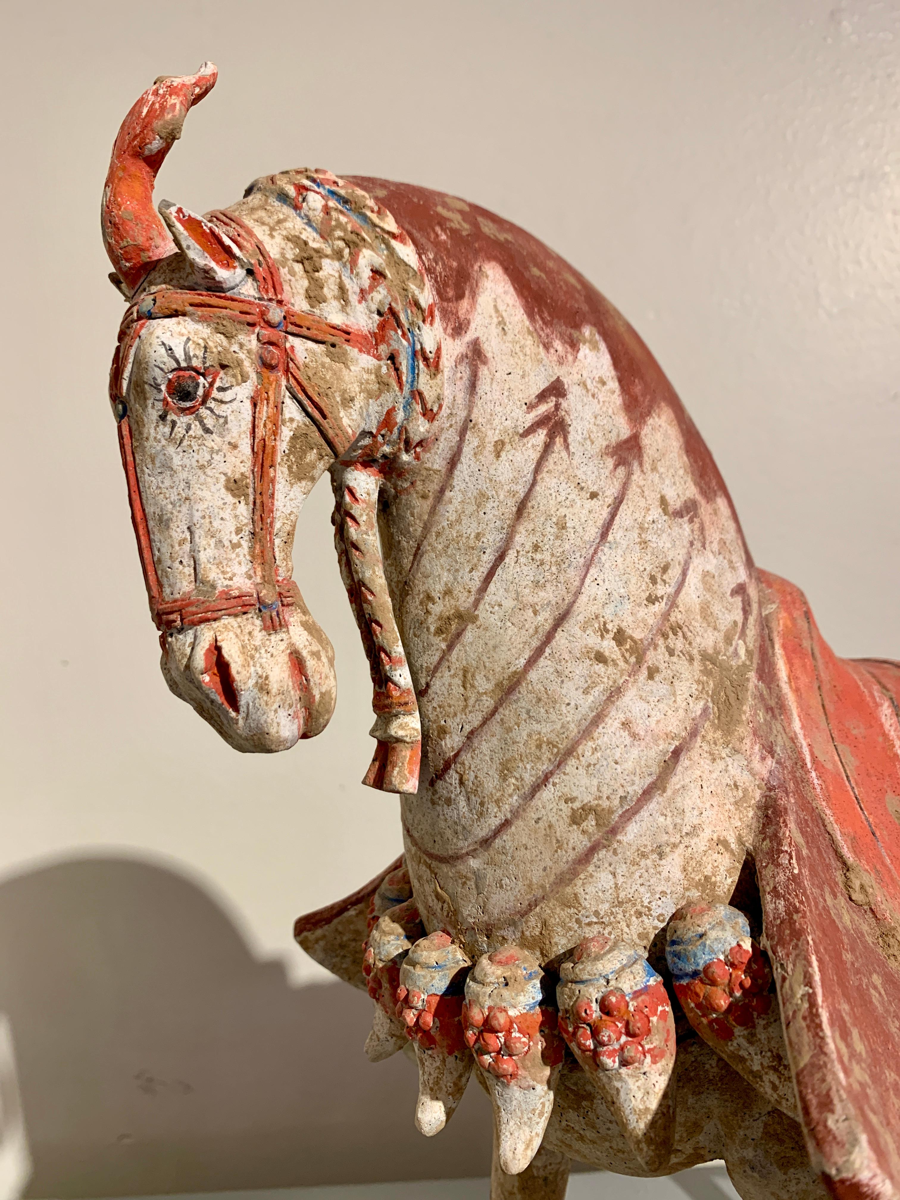 Northern Qi Dynasty Painted Pottery Striding Horse, 6th Century, China For Sale 5