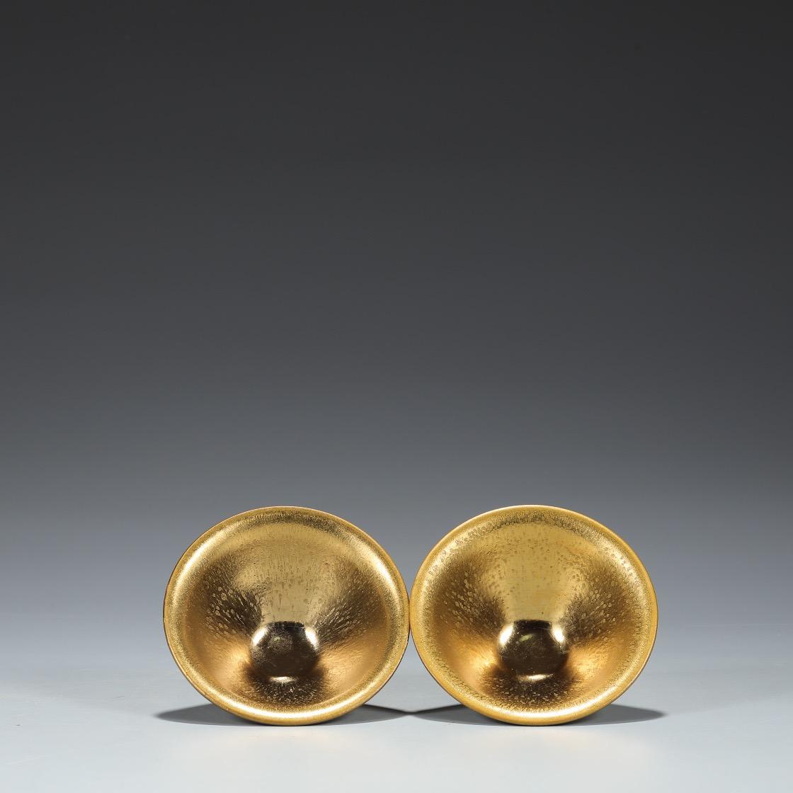 19th Century Northern Song Dynasty Jian Kiln Gold Glaze Oil Dripping Bowls Pair For Sale