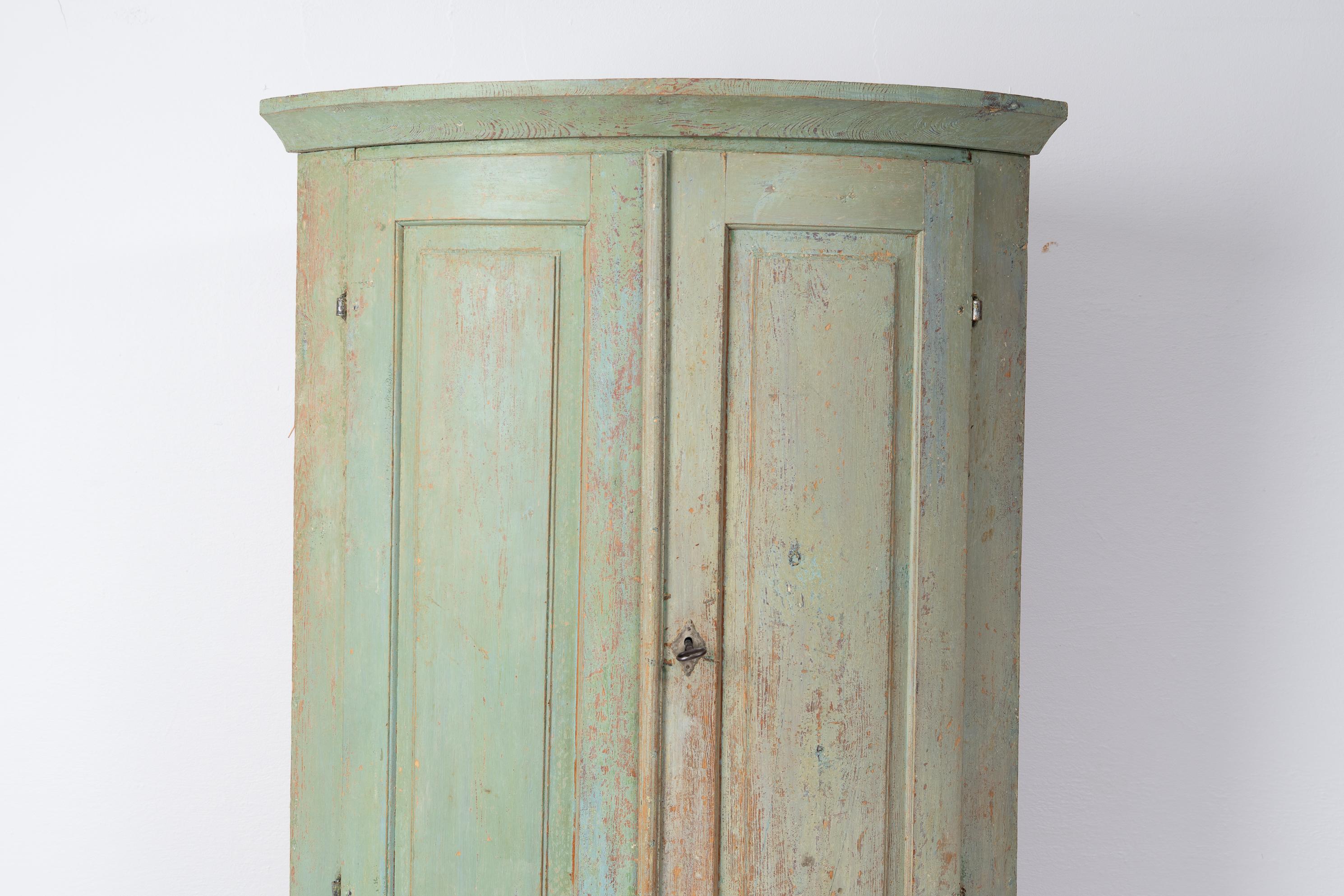 18th Century Northern Swedish Country Gustavian Corner Cabinet