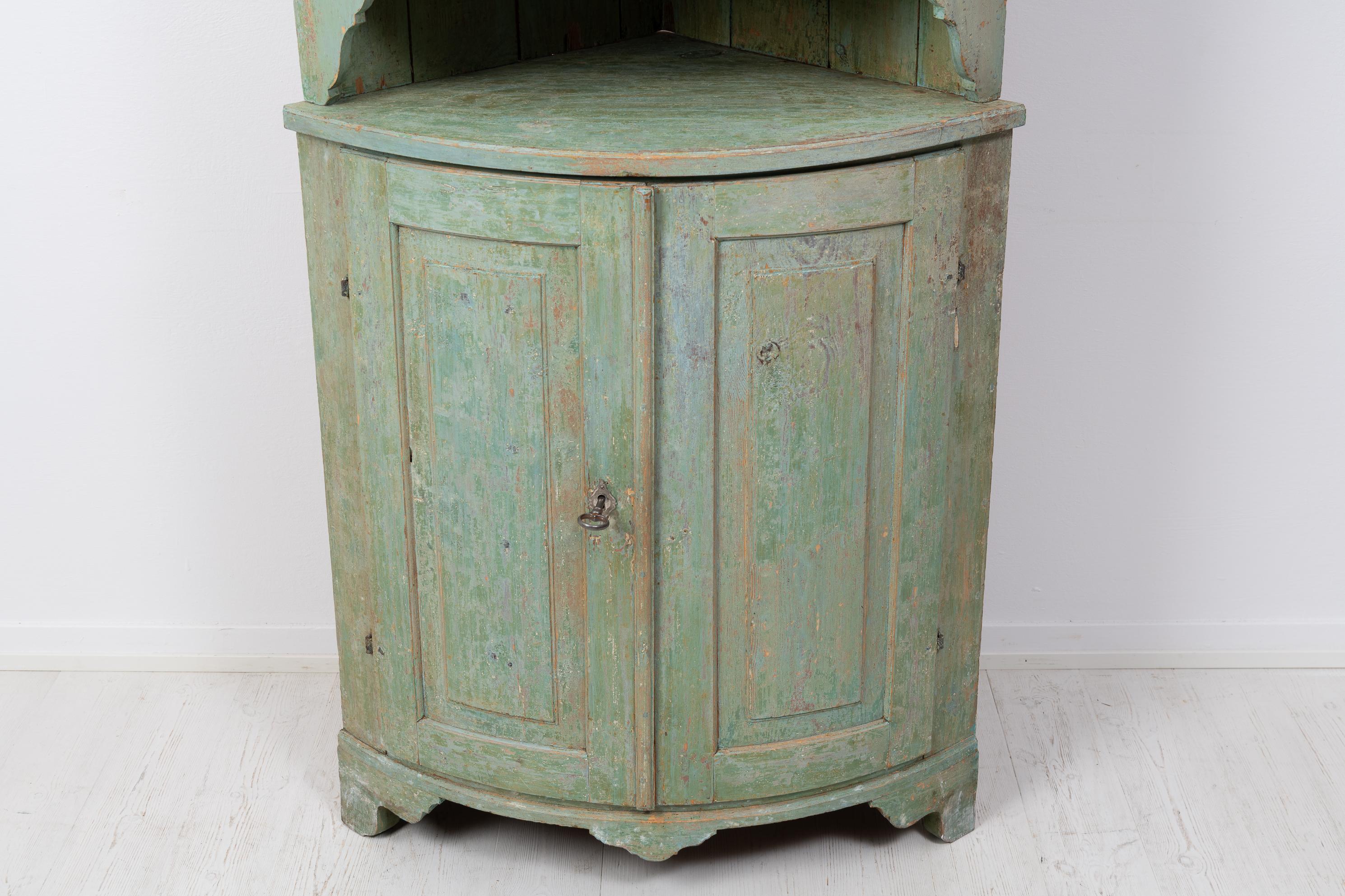 Northern Swedish Country Gustavian Corner Cabinet 1