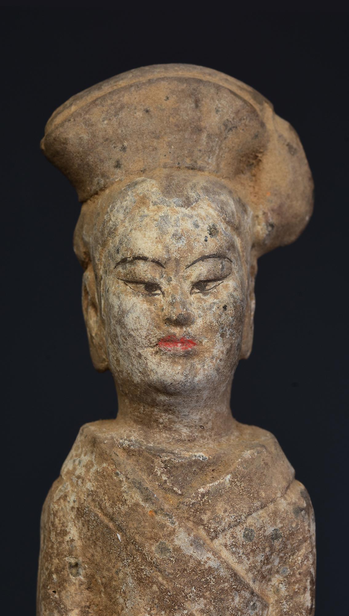 Hand-Carved Northern Wei Dynasty, A Set of Antique Chinese Pottery Standing Court Ladies For Sale