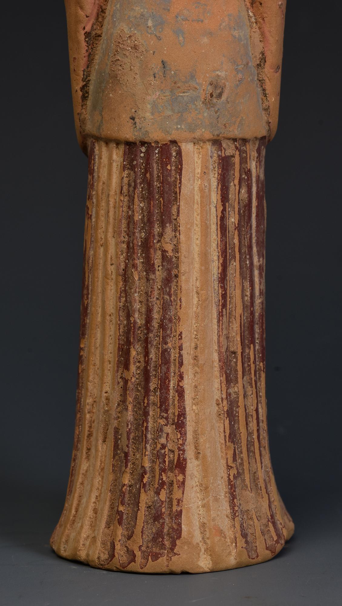 Northern Wei Dynasty, Antique Chinese Painted Pottery Standing Court Lady For Sale 6