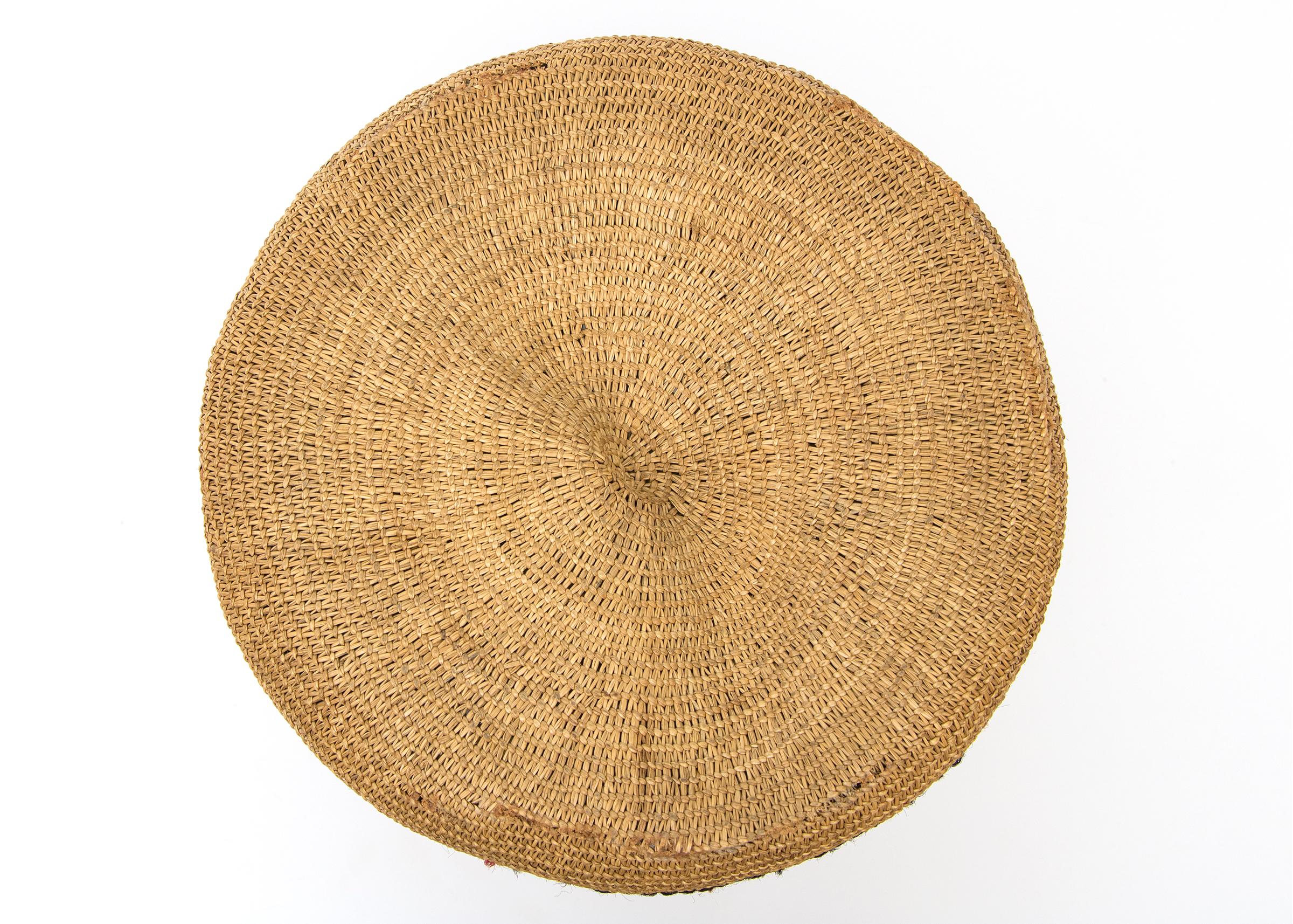 Northwest Coast 1900 Woven Basket with Top, Multicolor Cross Patterns, Table Top For Sale 1