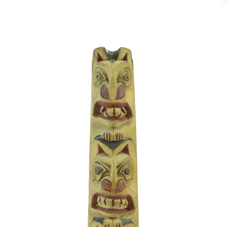 Pair Northwest Coast Cedar Totems In Good Condition For Sale In Coeur d'Alene, ID