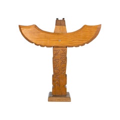 Tótem de la Costa Noroeste por Marlin Alphonse