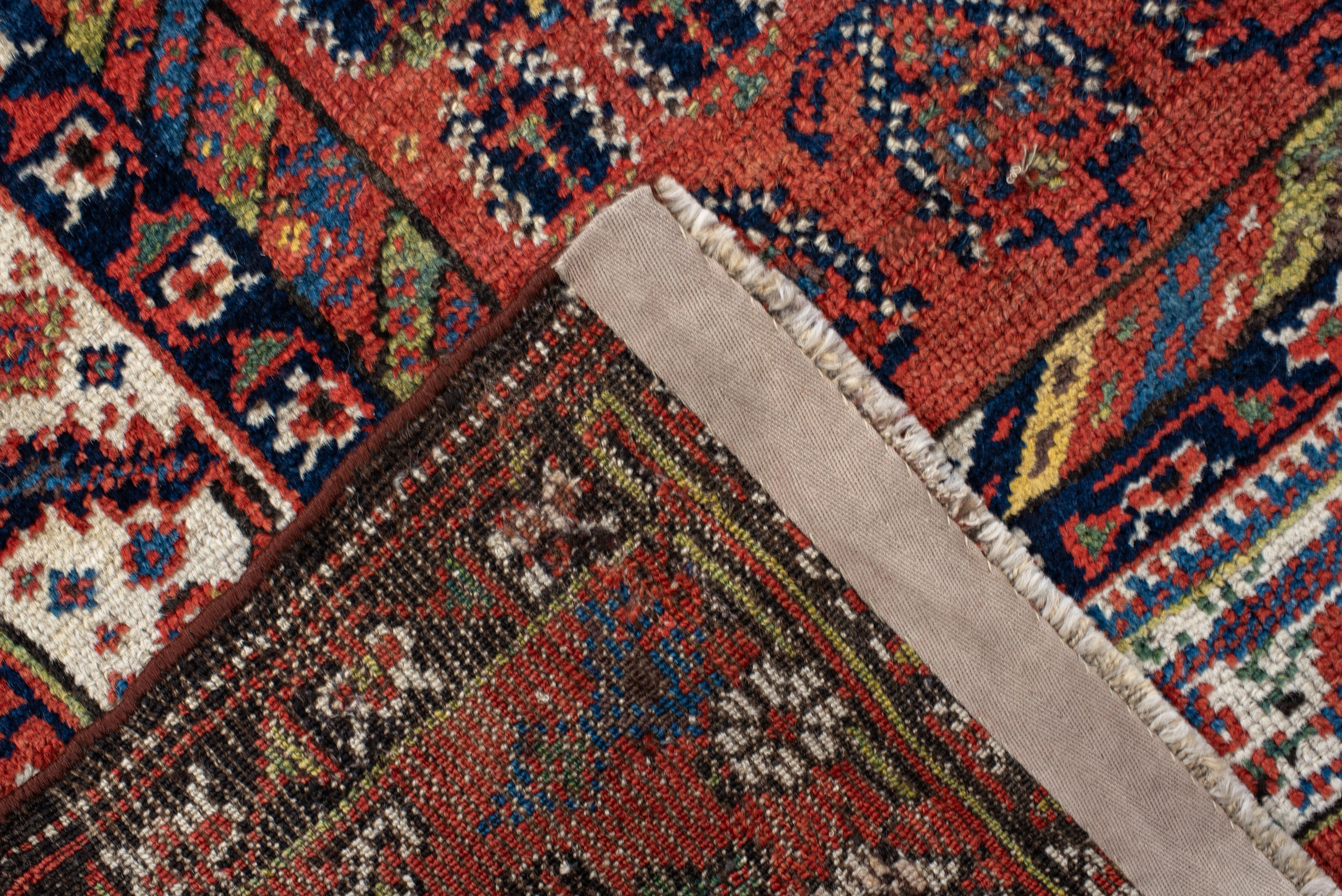Nordwest-Perserteppich Wiederholtes Boteh-Feld-Design im Zustand „Gut“ im Angebot in New York, NY