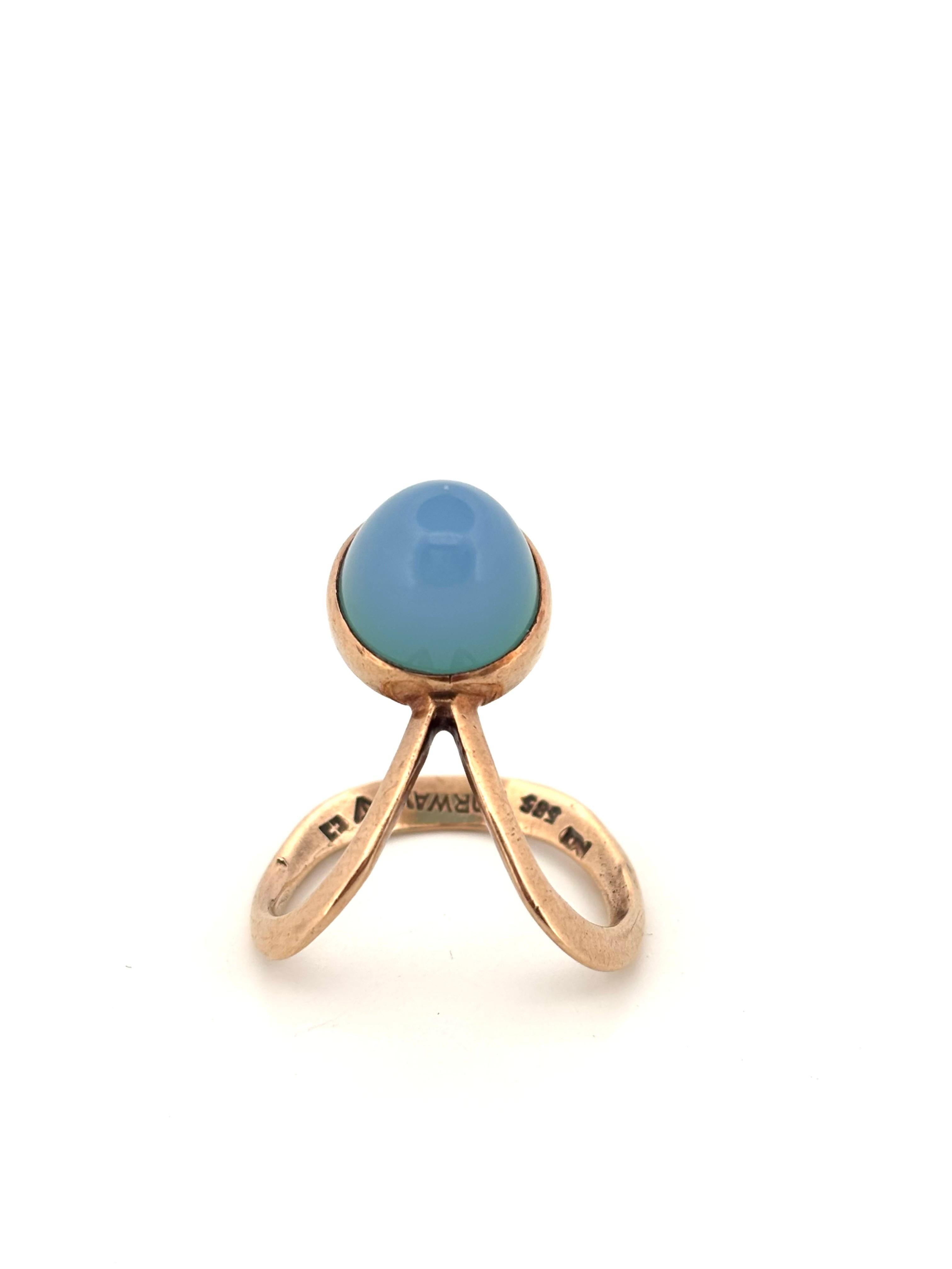 Taille ronde Béryl bleu de Norvège Bague unique en or jaune 14K en vente