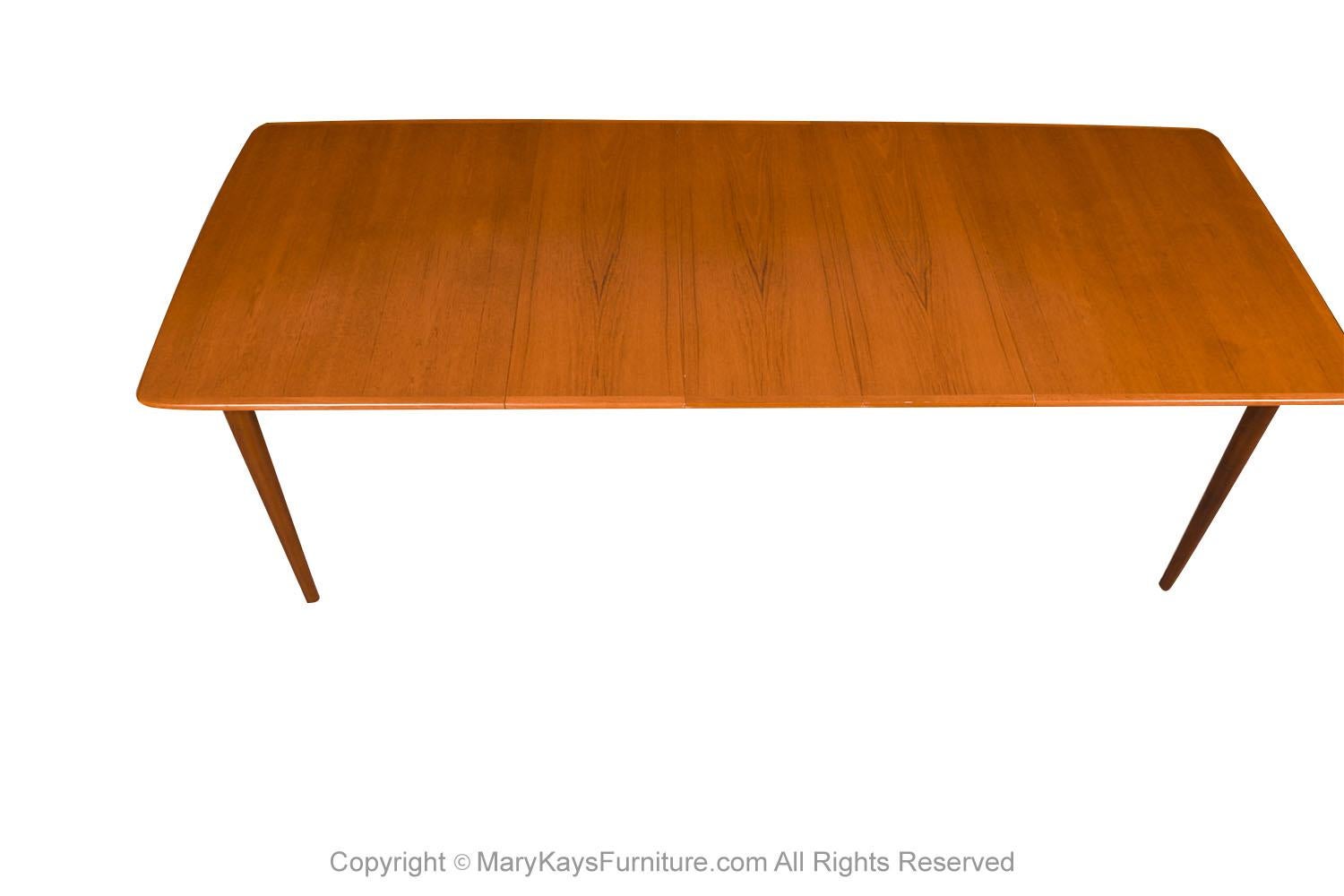 Norway Large Dining Table Mid-Century Teak by Gustav Bahus en vente 6