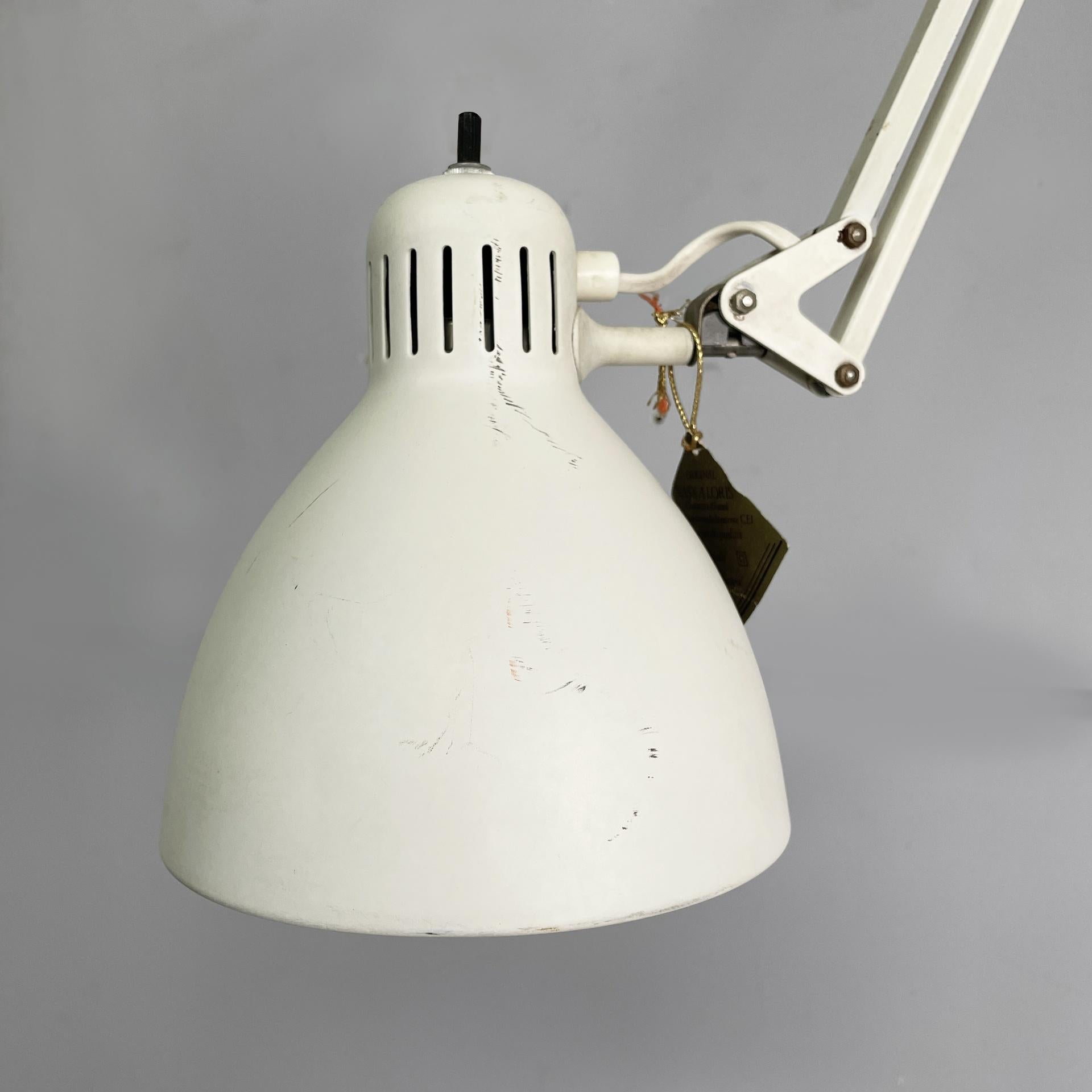 Metal Norway white adjustable wall lamp Naska Loris by Jac Jacobsen for Luxo, 1950s For Sale