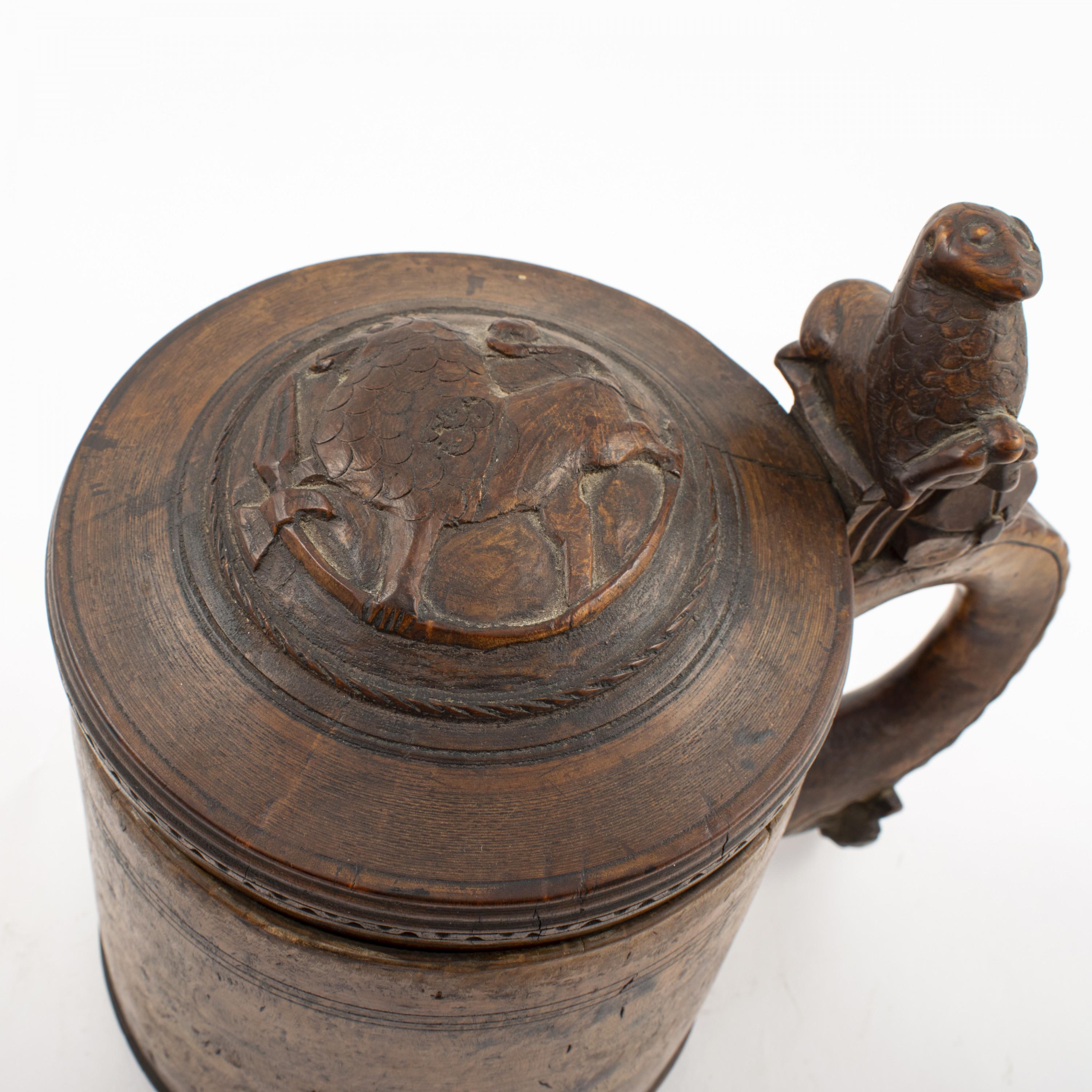 Norwegian 18th Century Birch Root Peg Tankard 3