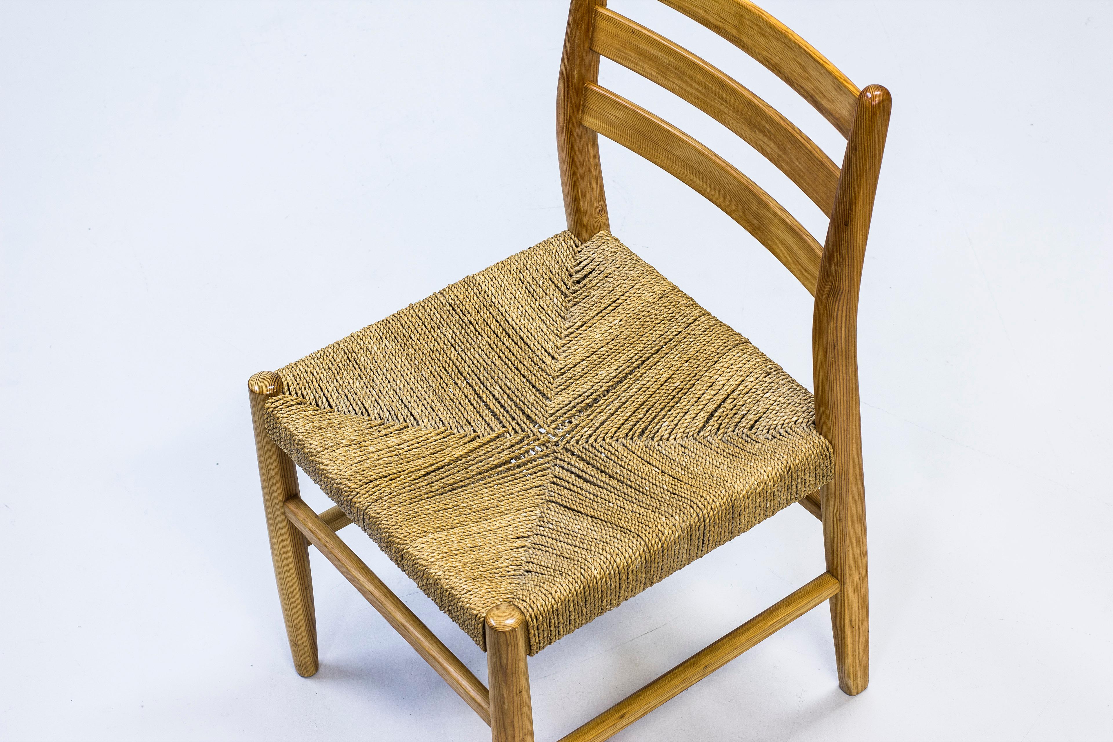 Norwegian 1960s Dining Chairs in Pine by Harry Moen For Sale 4