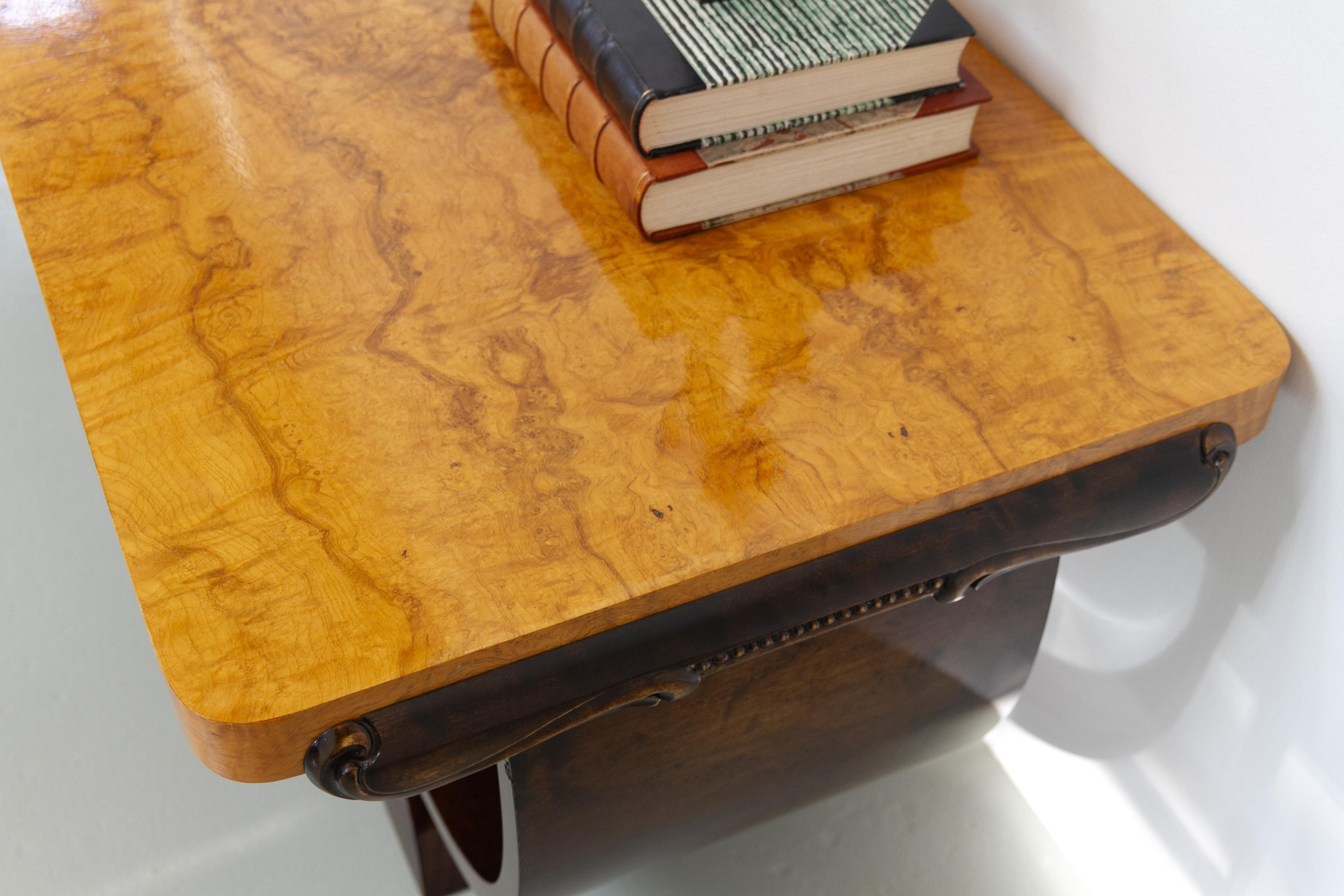 Norwegian Art Deco Burl Console or Coffee Table by Aase Dreieri, 1930s. For Sale 15