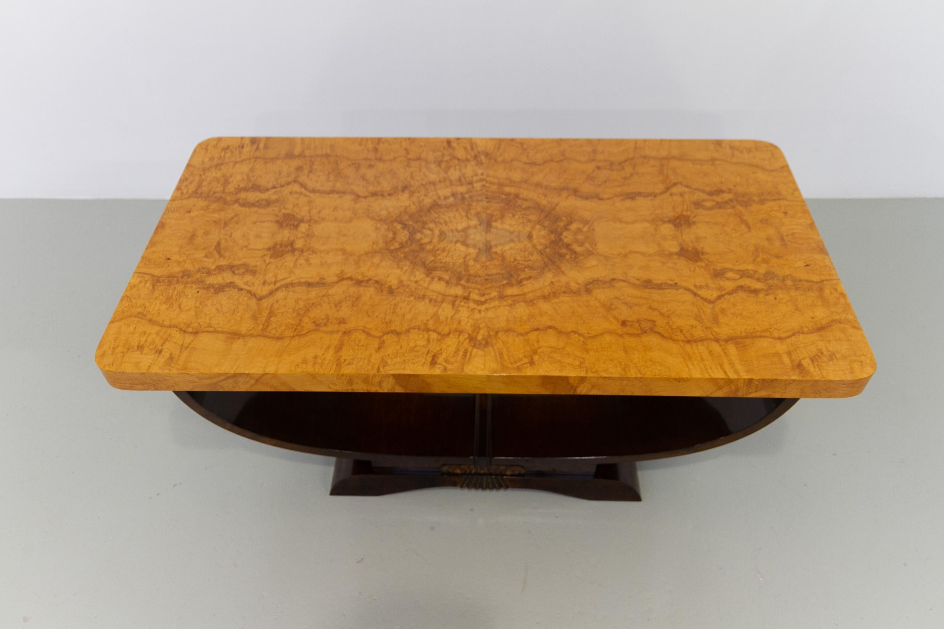 Norwegian Art Deco Burl Console or Coffee Table by Aase Dreieri, 1930s. For Sale 2