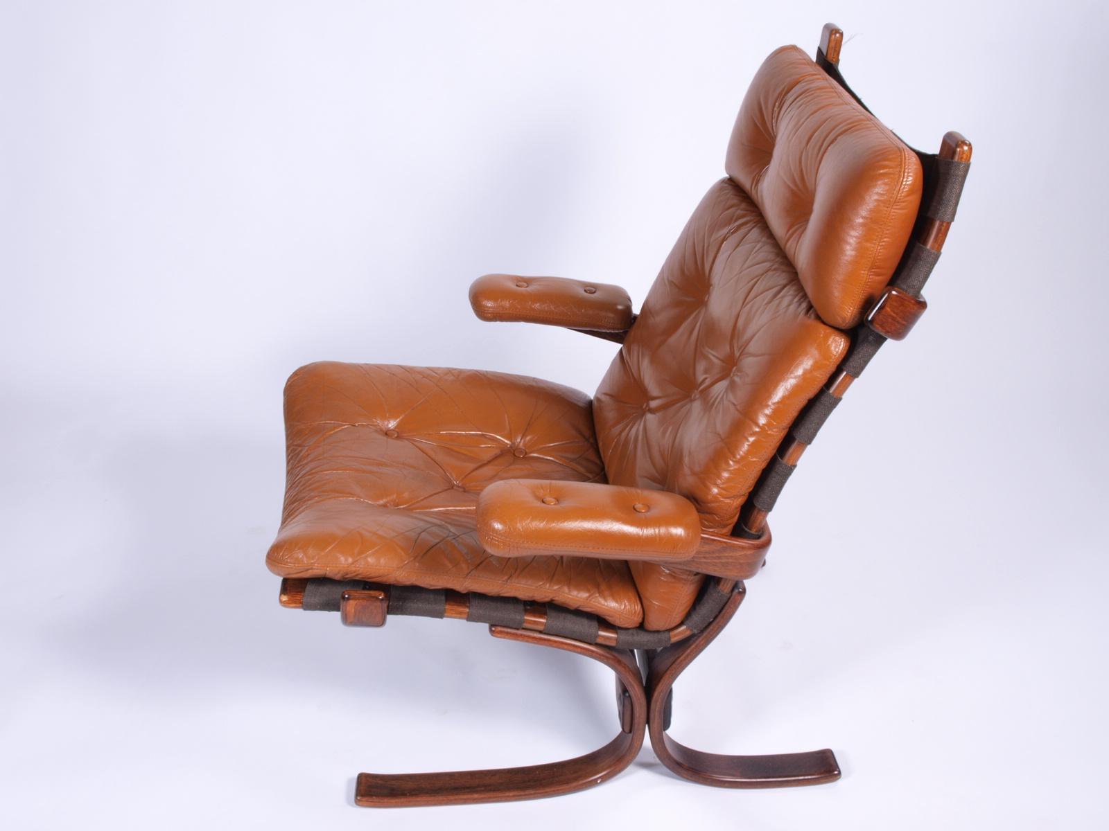 Norwegian Cantilever Easy Chair Leather, Jon Hjortdal, Velledalen, 1970s 6