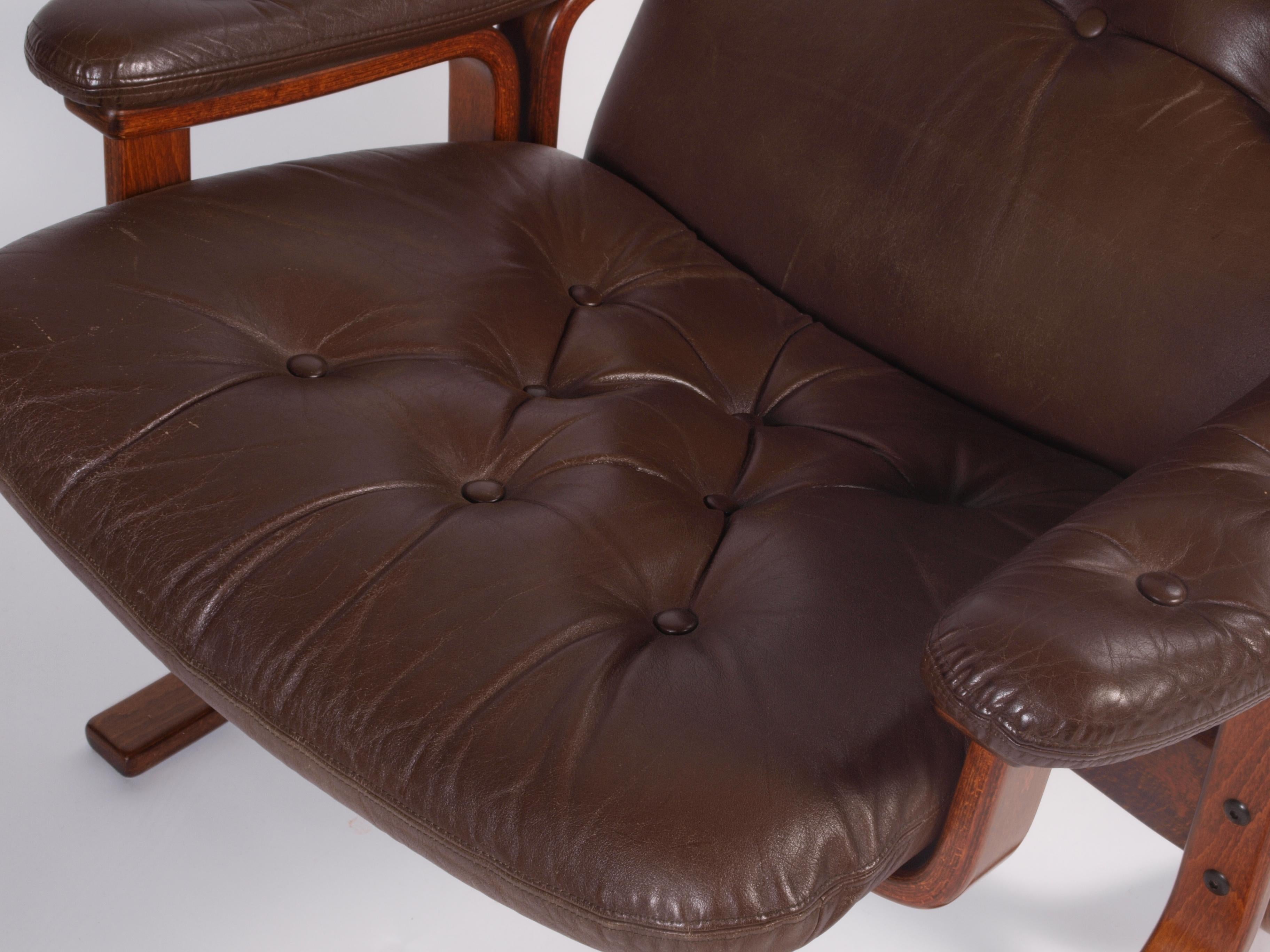 Norvégien Fauteuil cantilever norvégien en cuir, Jon Hjortdal, Velledalen, 1970