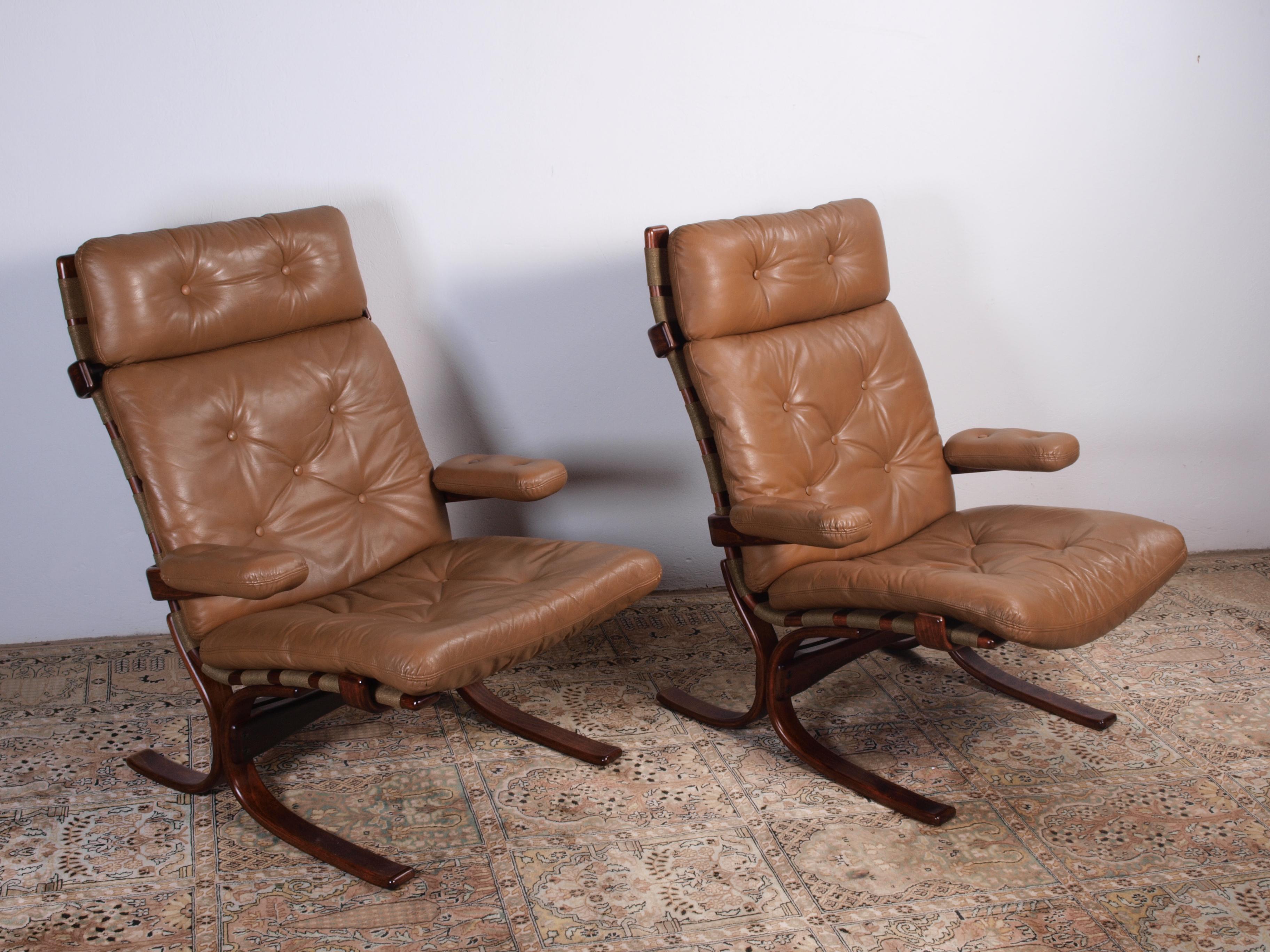 Late 20th Century Norwegian Cantilever Easy Chairs in Leather by Jon Hjortdal, Velledalen, 1970s