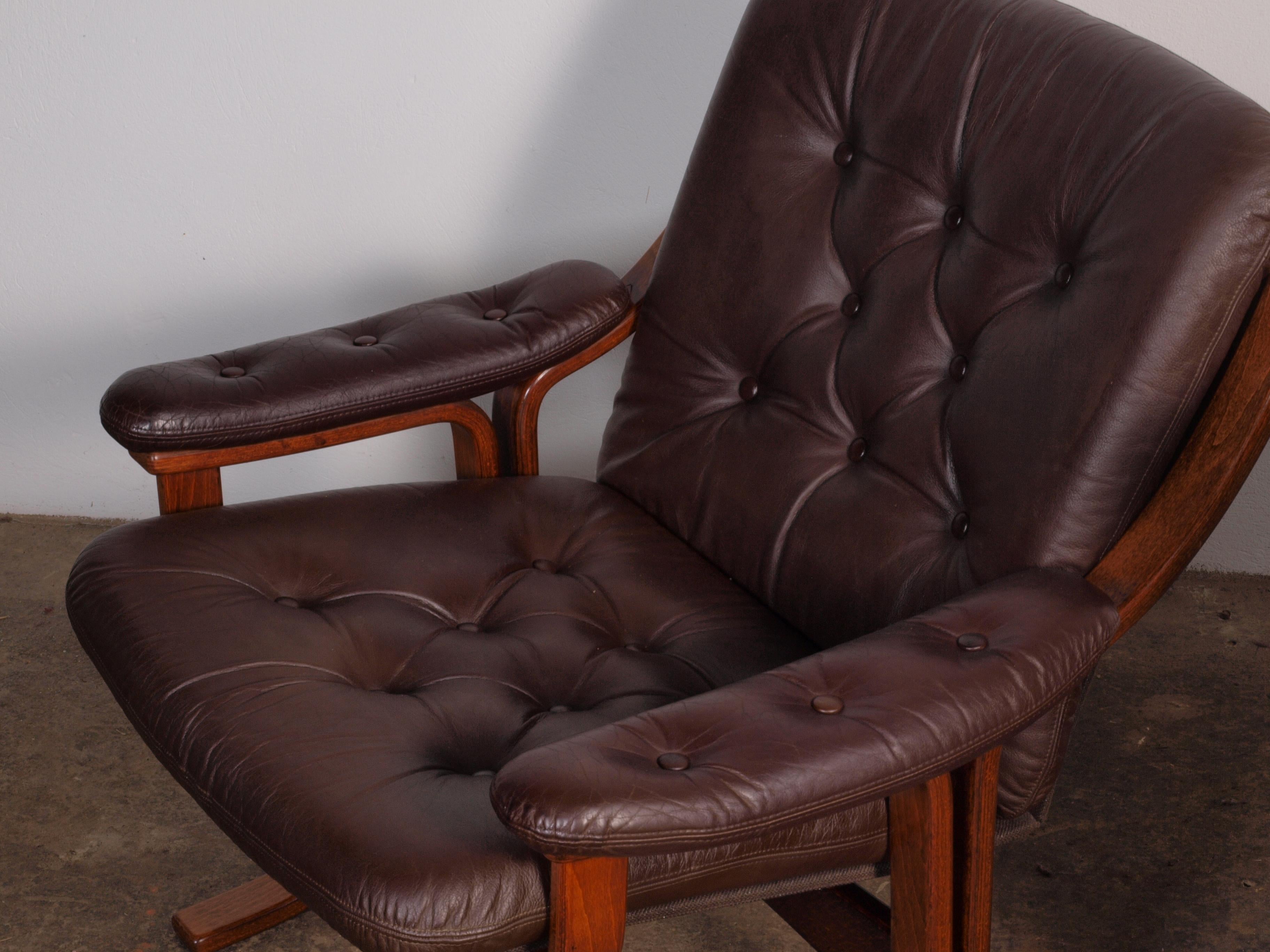 Norwegian Cantilever Easy Chairs in Leather by Jon Hjortdal, Velledalen For Sale 14