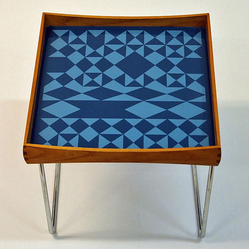 Scandinavian Modern Norwegian Conform Tray Table 1962 with Enamel Top by Hermann Bongard for Plus