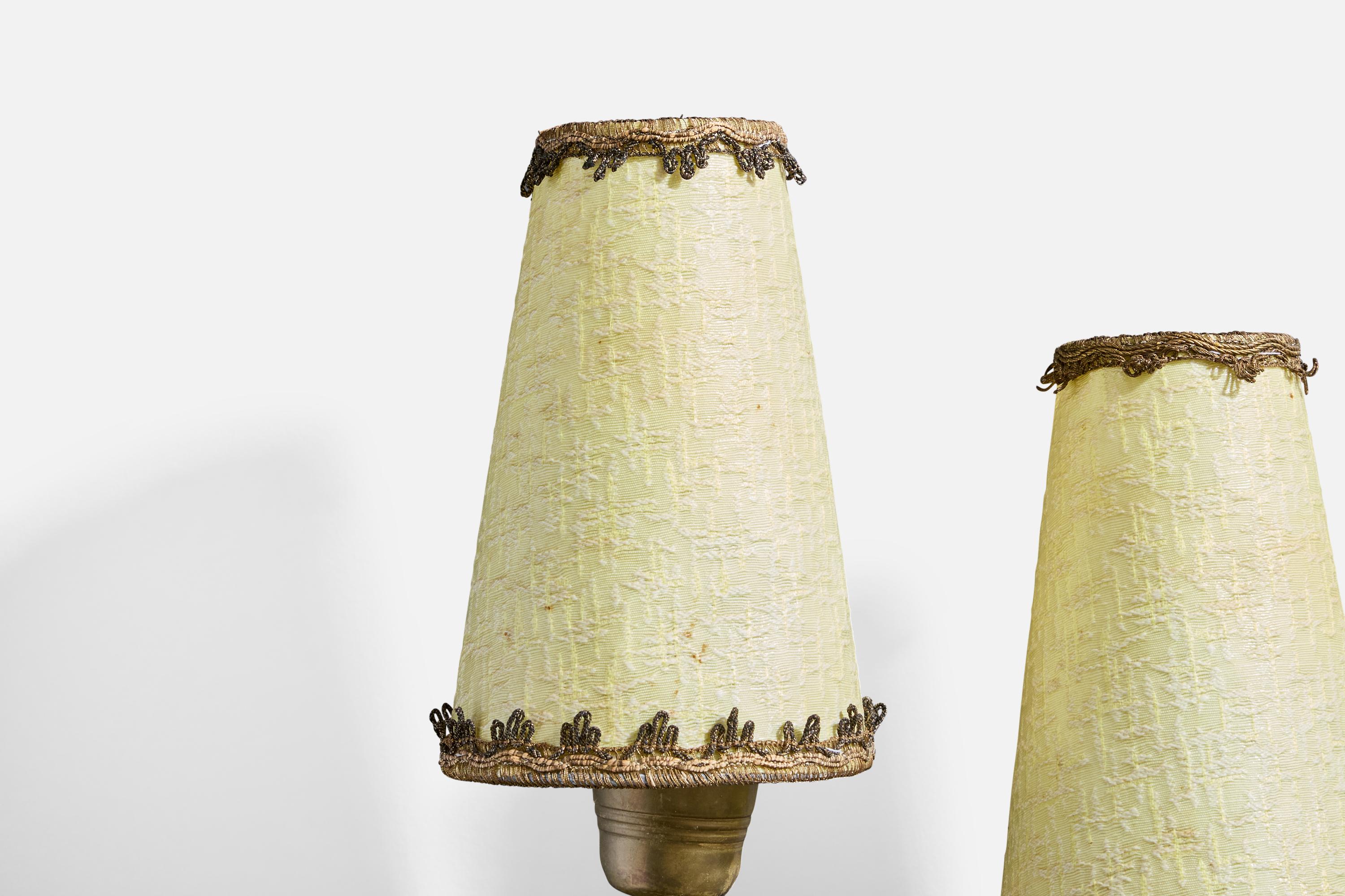 Diseñador noruego, aplique, latón, tela, Noruega, años 1940 en Bastante bueno estado para la venta en High Point, NC