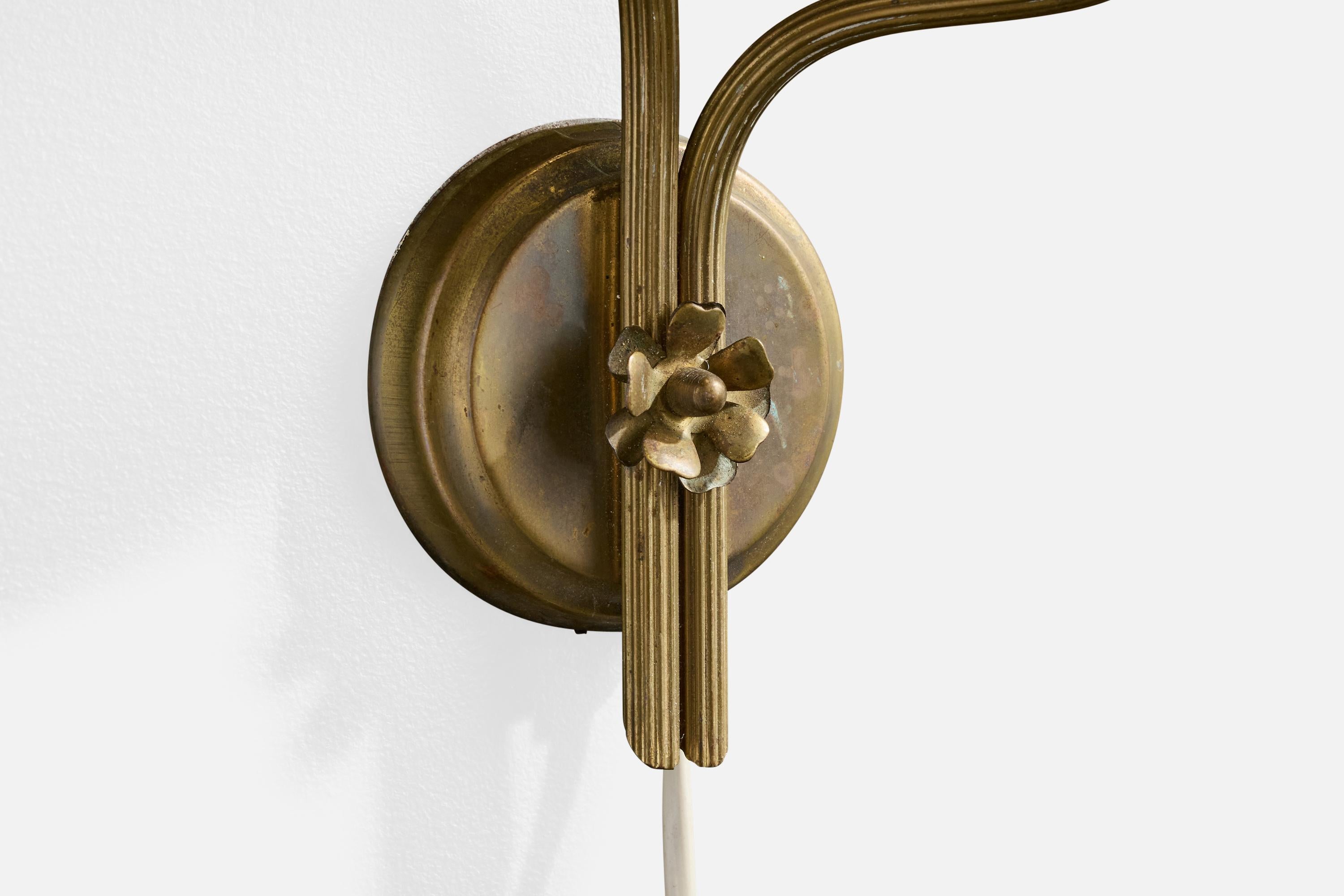 Diseñador noruego, aplique, latón, tela, Noruega, años 1940 Tela en venta