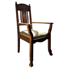 Fauteuil d'art populaire norvégien en chêne, Norvège, années 1880.