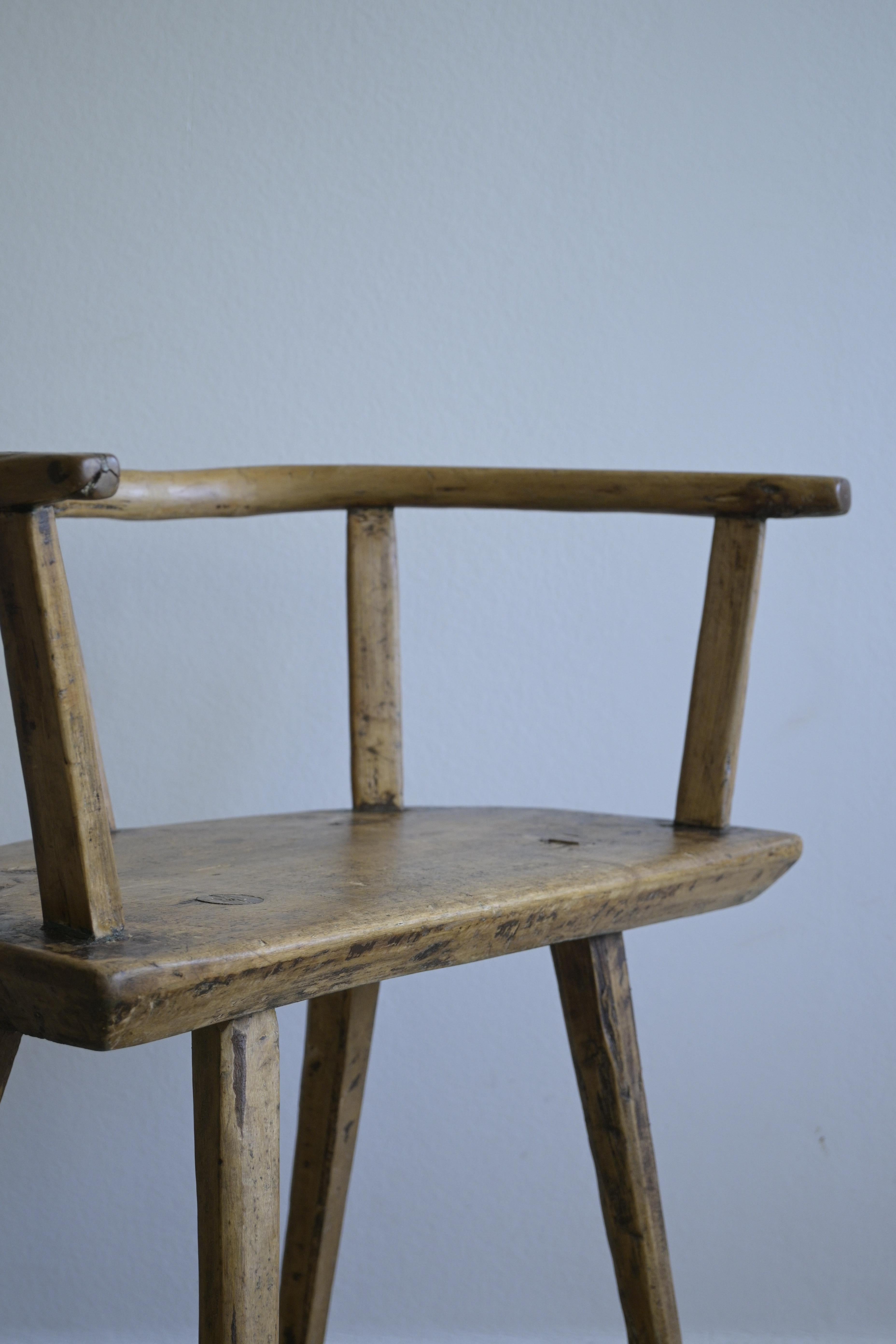 Scandinavian Modern Norwegian Folk Art Chair 'Spinnastol' circa 1850 For Sale