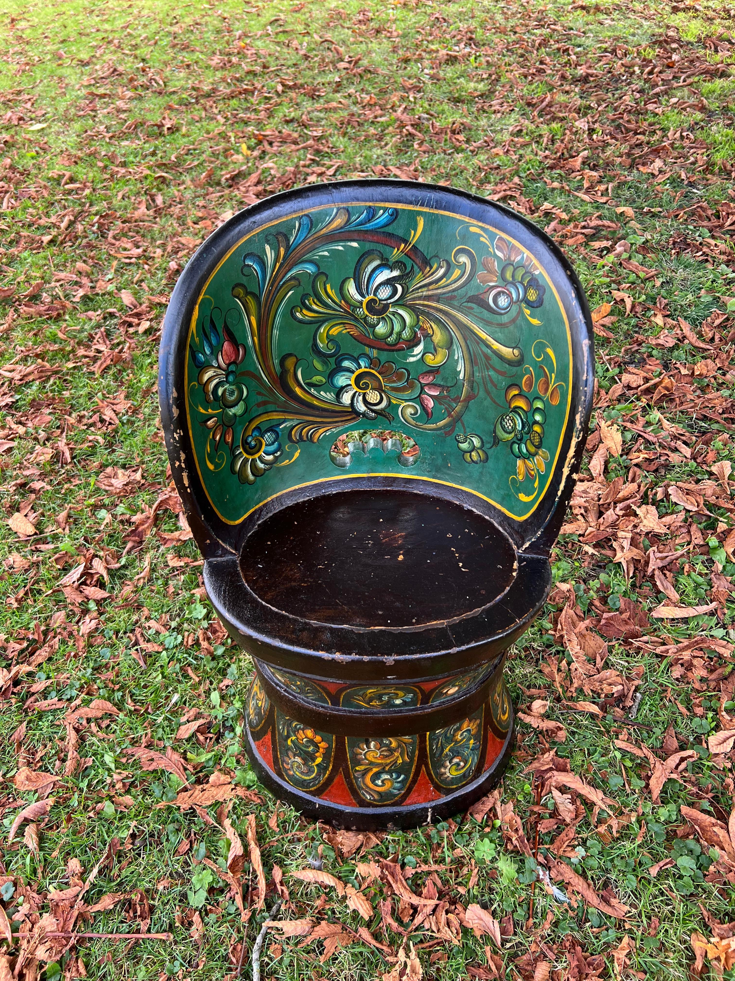 Folk Art Rare Norwegian Kubbestol, Primitive Telemark Rosemaling, Norway, c.1880-1920 For Sale