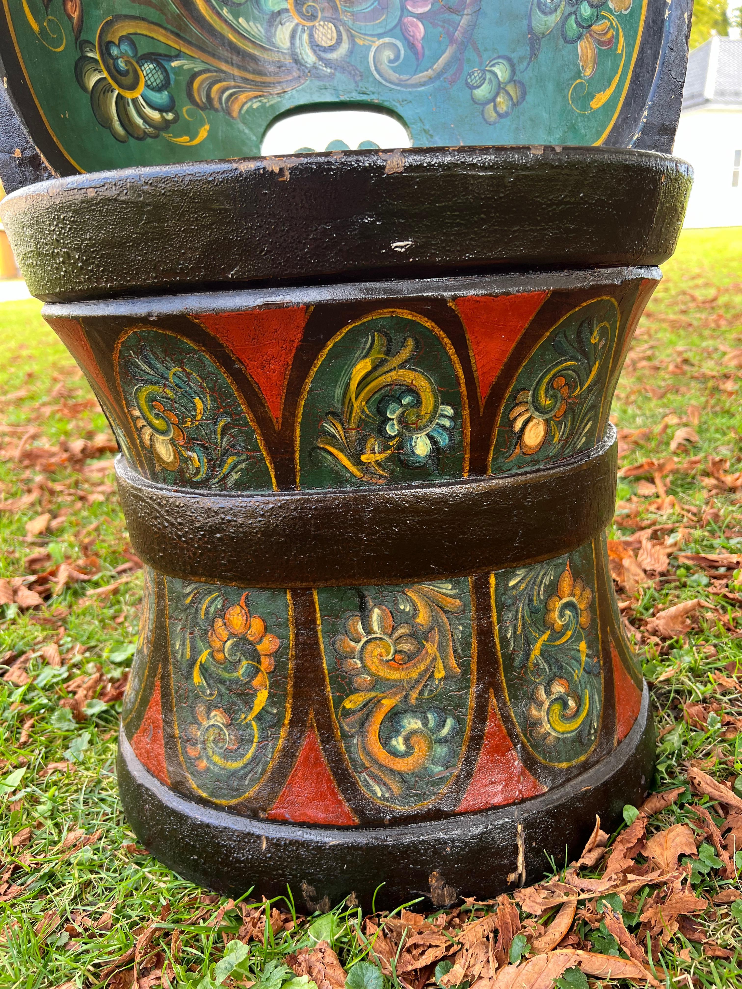 Rare Norwegian Kubbestol, Primitive Telemark Rosemaling, Norway, c.1880-1920 For Sale 1