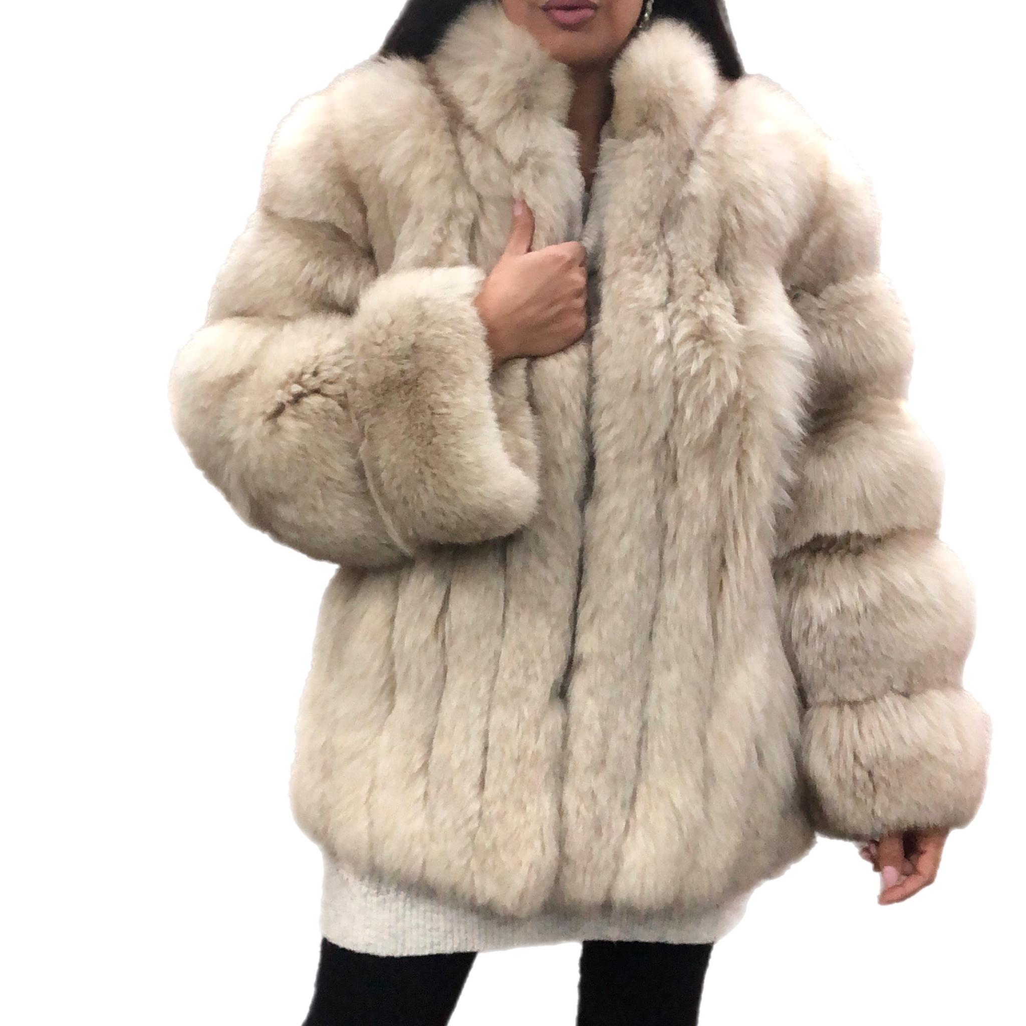 Norwegian Fox Fur coat (Size 8 -S) For Sale 3