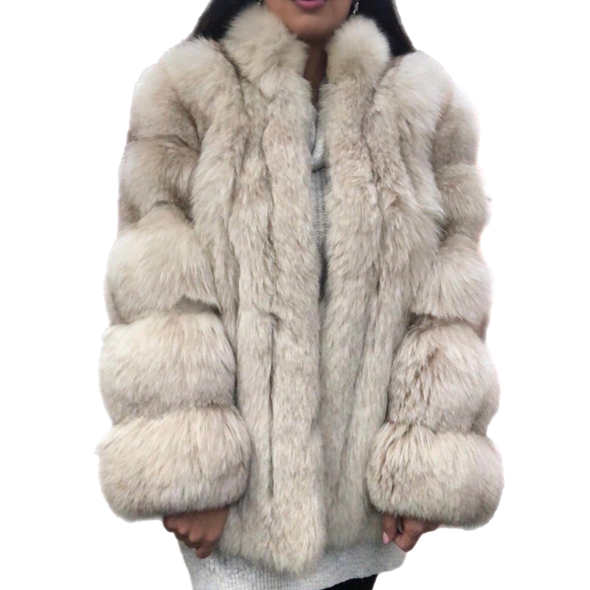 Norwegian Fox Fur coat (Size 8 -S) For Sale 4