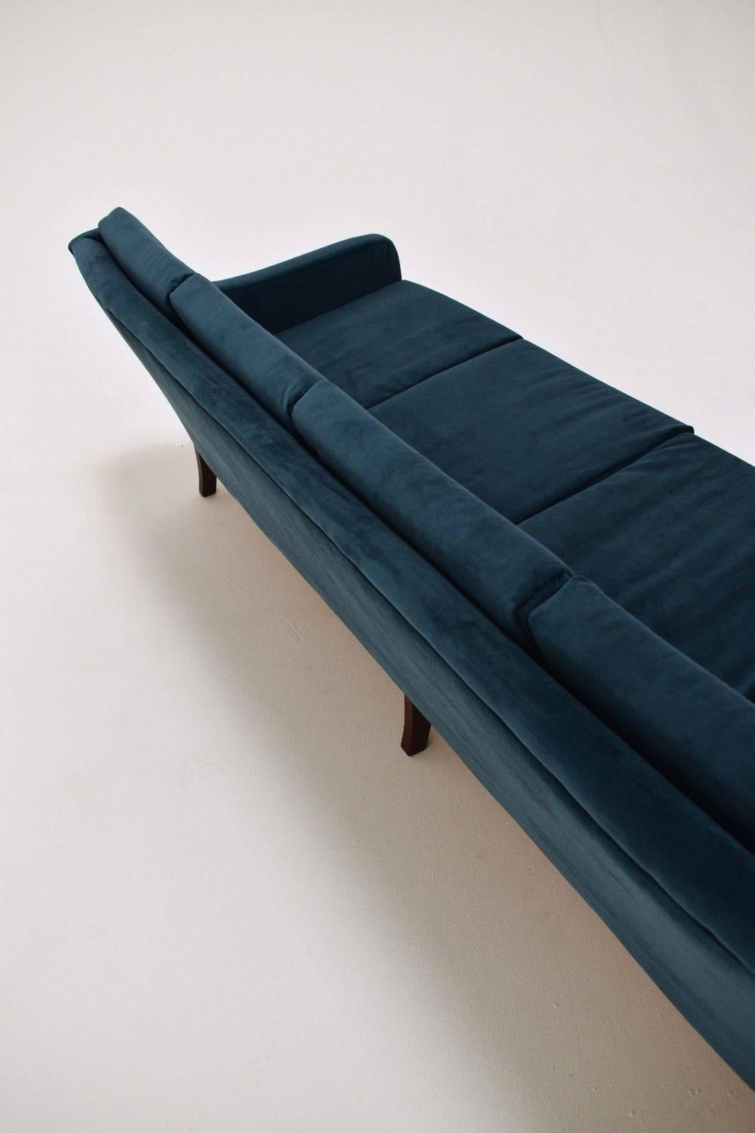 Danish Norwegian Fredrik Kayser Blue Velvet Rosewood Four-Seat Sofa Midcentury, 1960s For Sale