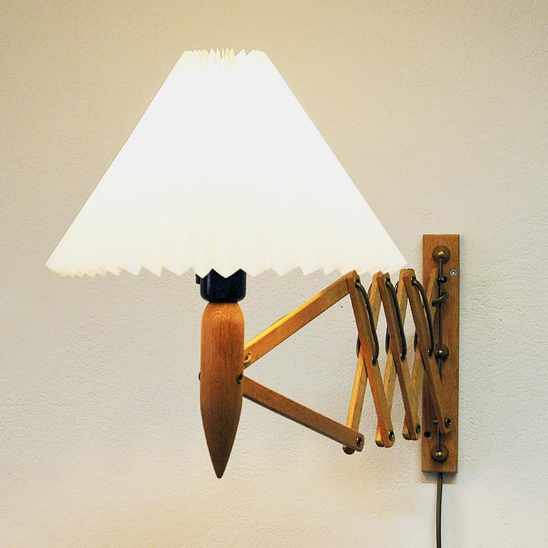 Oiled Norwegian Midcentury Scissor Wall Lamp of Oak, 1950s