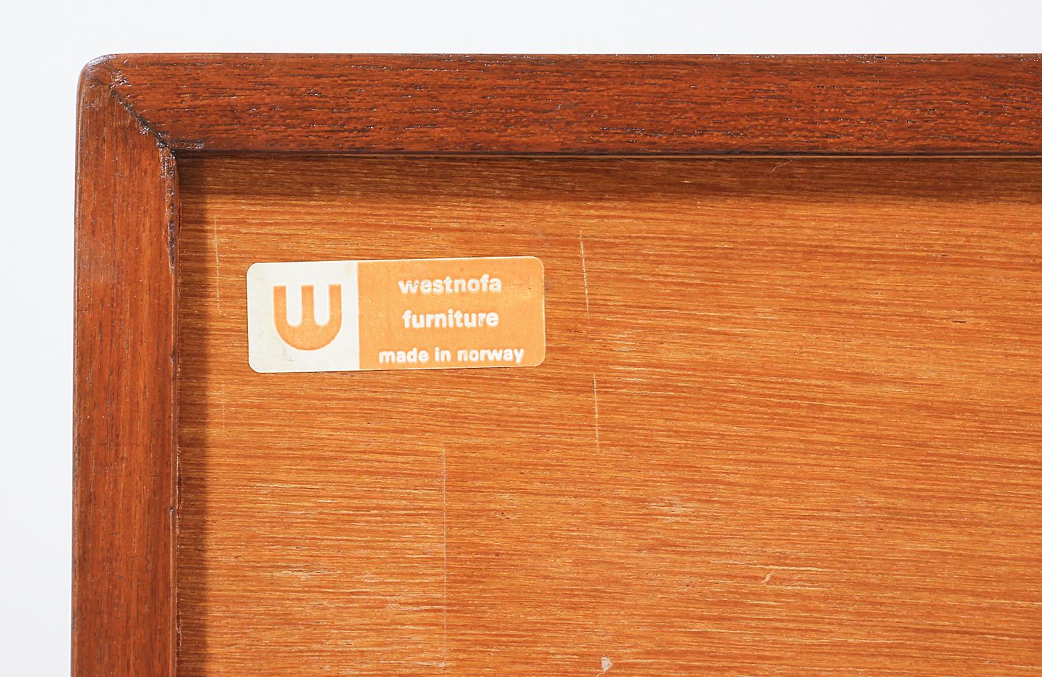 Norwegian Modern 8-Drawer Teak Dresser by Westnofa 3