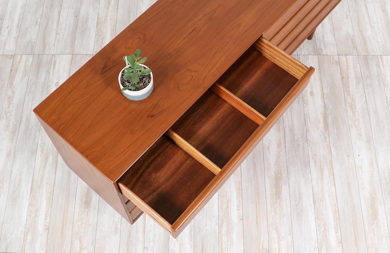 Wood Norwegian Modern 8-Drawer Teak Dresser by Westnofa