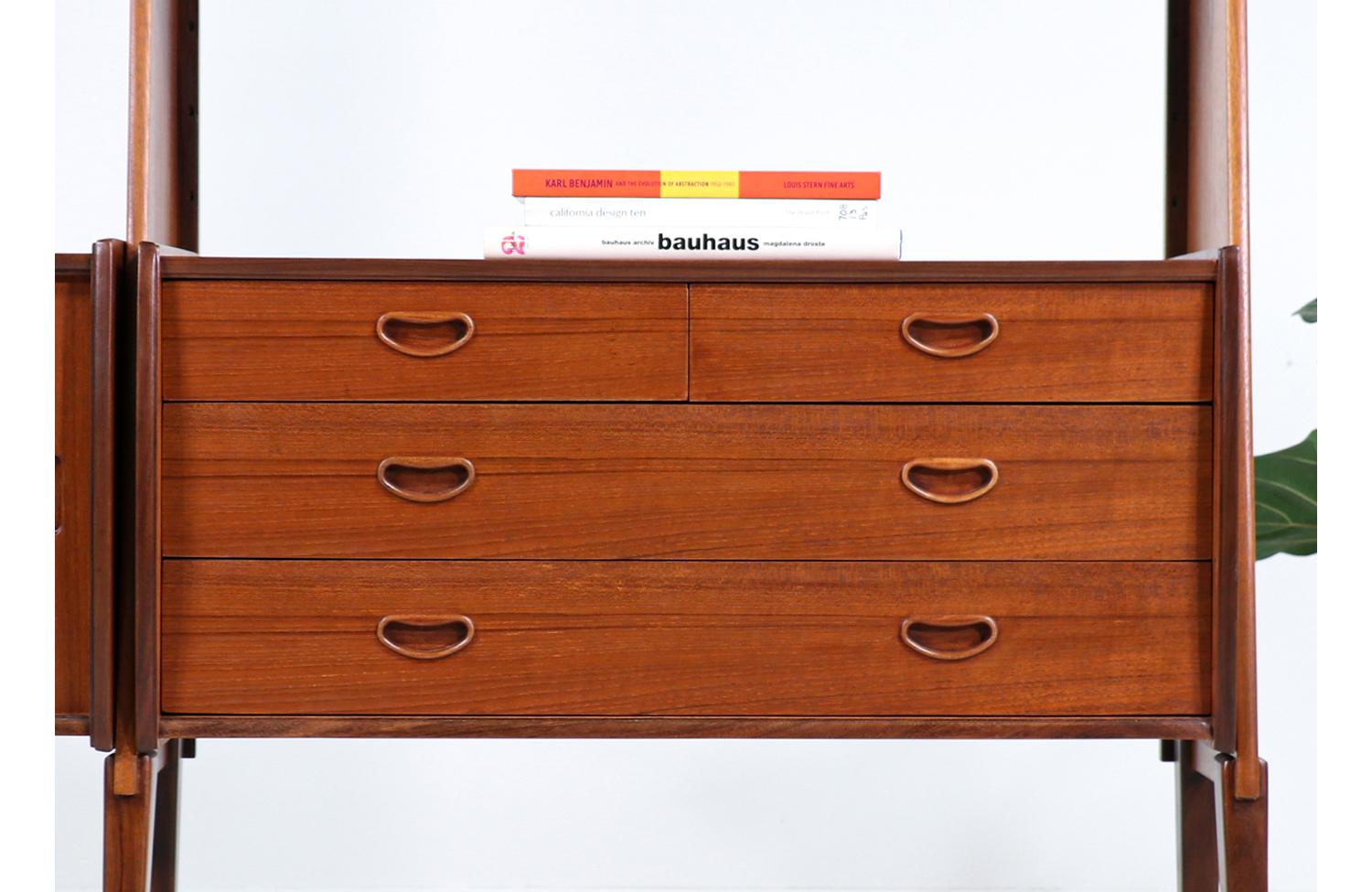 Norwegian Modern Free-Standing Modular Teak Bookshelf by Einar Raknes 9