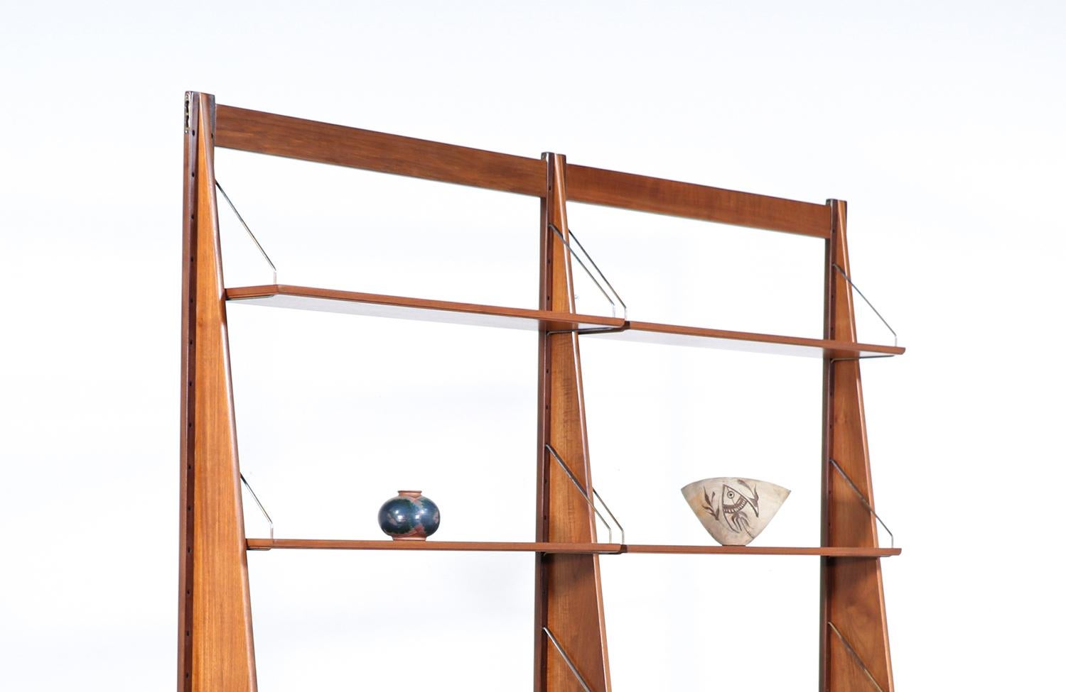 Norwegian Modern Free-Standing Modular Teak Bookshelf by Einar Raknes In Excellent Condition In Los Angeles, CA