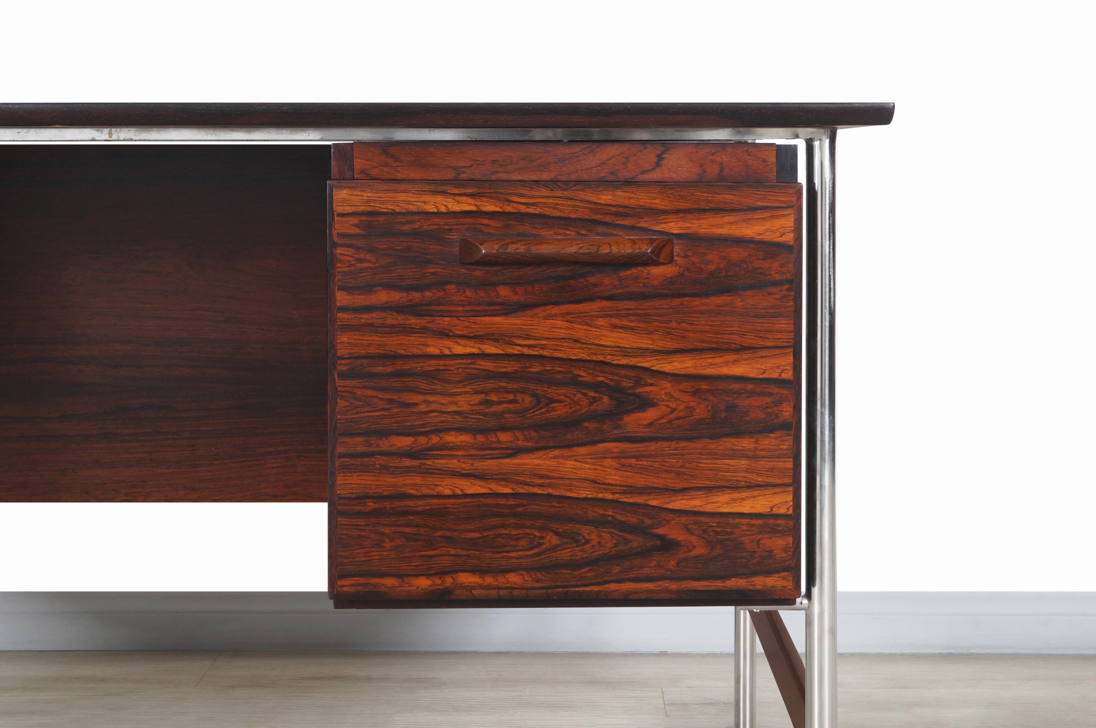 Norwegian Modern Rosewood Desk Attributed to Dokka Møbler In Excellent Condition In North Hollywood, CA