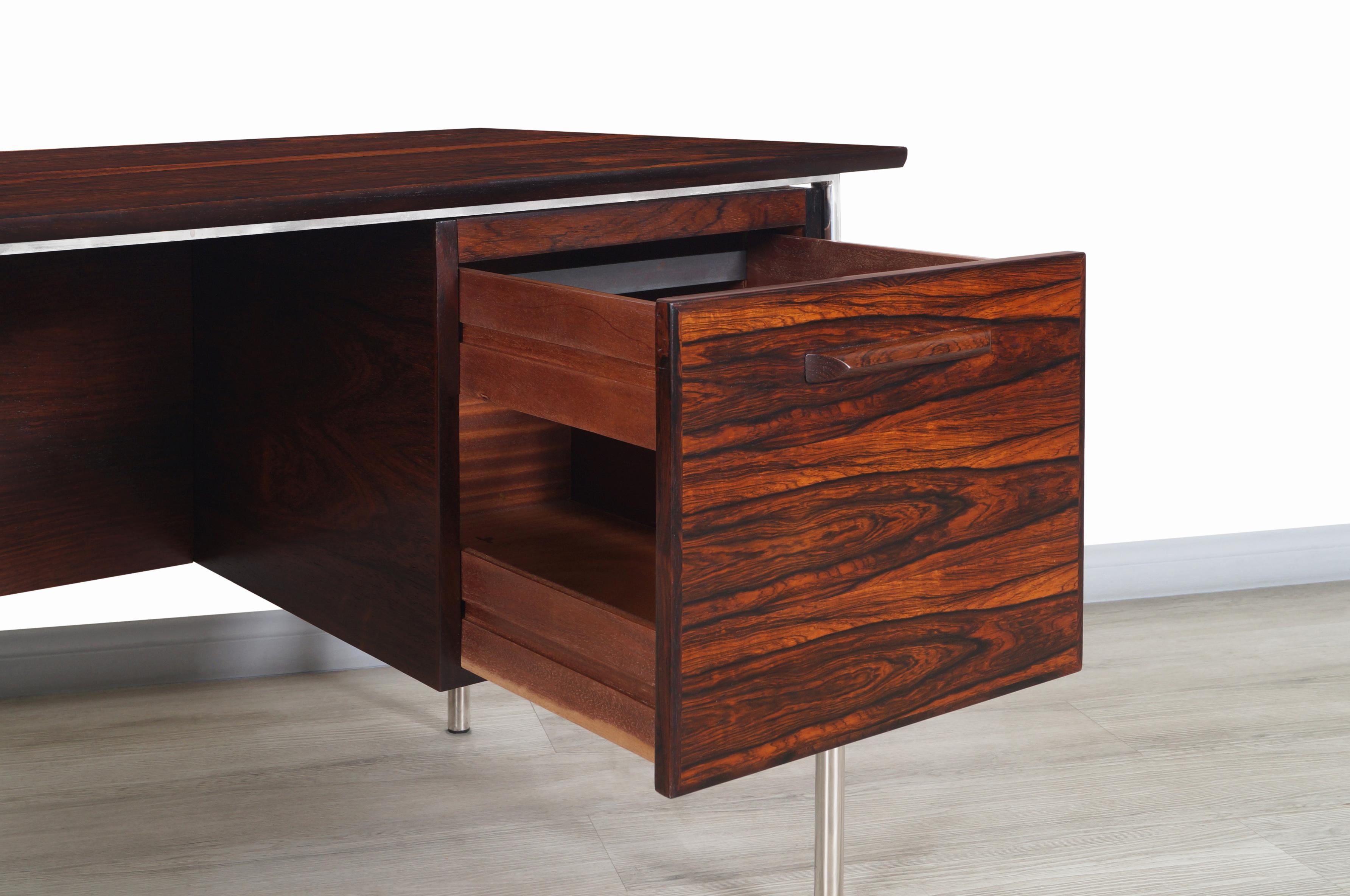 Norwegian Modern Rosewood Desk Attributed to Dokka Møbler 2