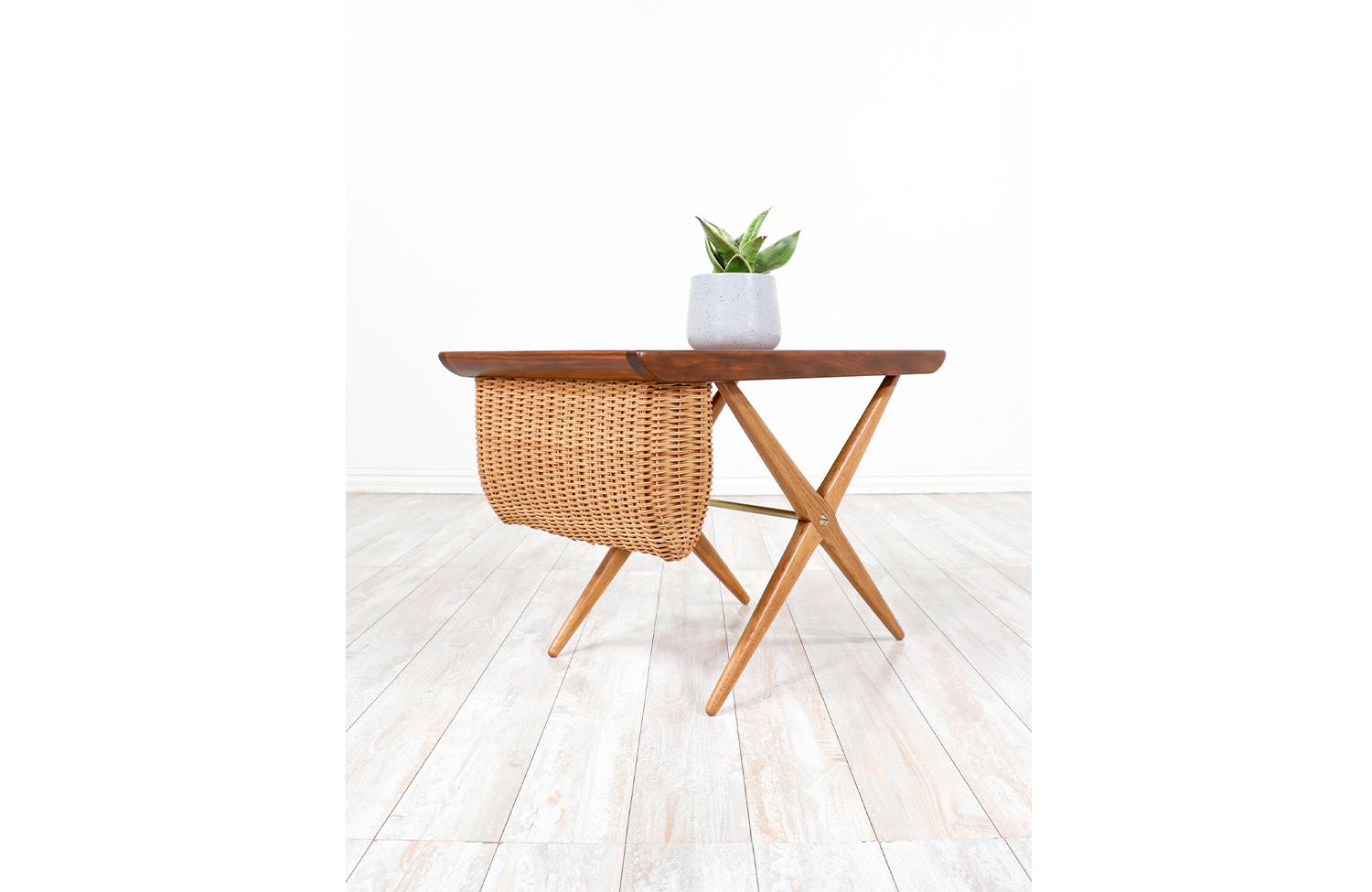 Rattan Expertly Restored - Norwegian Modern Sculpted Side Table with Magazine Basket For Sale