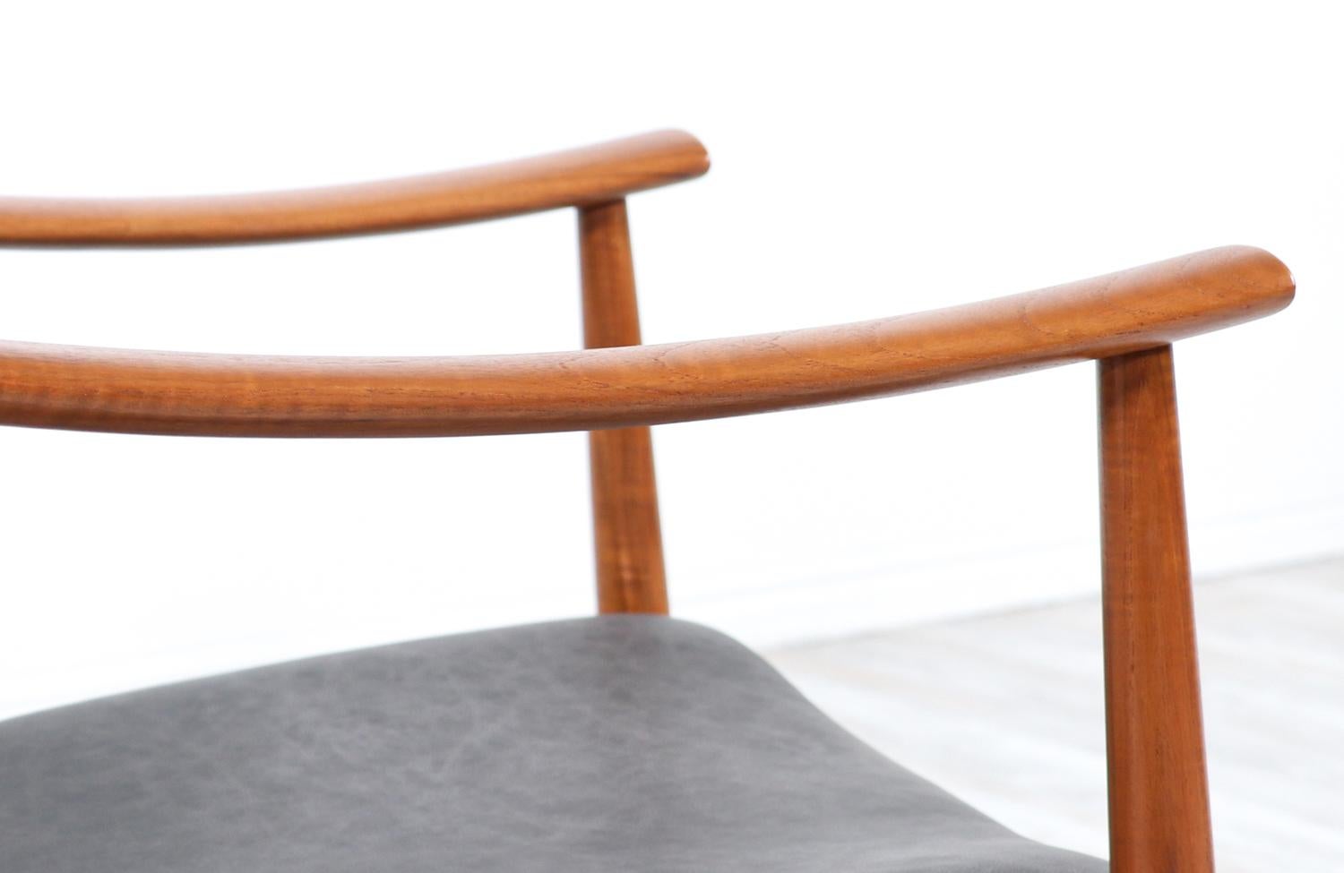 Norwegian Modern Sculpted Teak & Leather Arm Chairs by Gerhard Berg For Sale 5