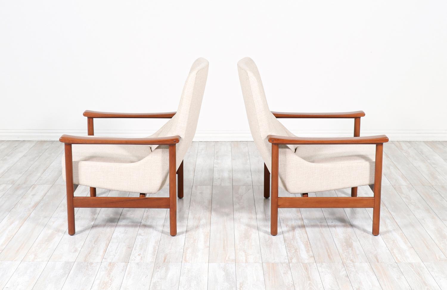 Scandinavian Modern Expertly Restored - Ingmar Relling Model-251 Teak Lounge Chairs