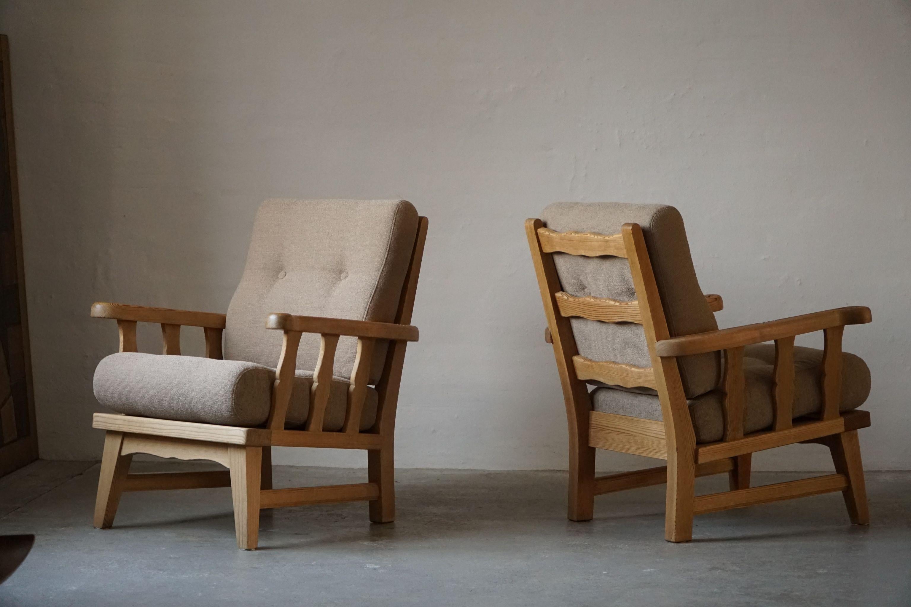 Norwegian Modern Solid Pine Lounge Chairs by Krogenæs Möbler, 1960s 10