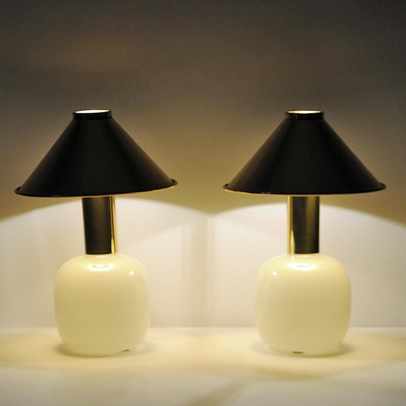Norwegian Pair of Glass and Brass Table Lamps from Høvik, 1970s 1