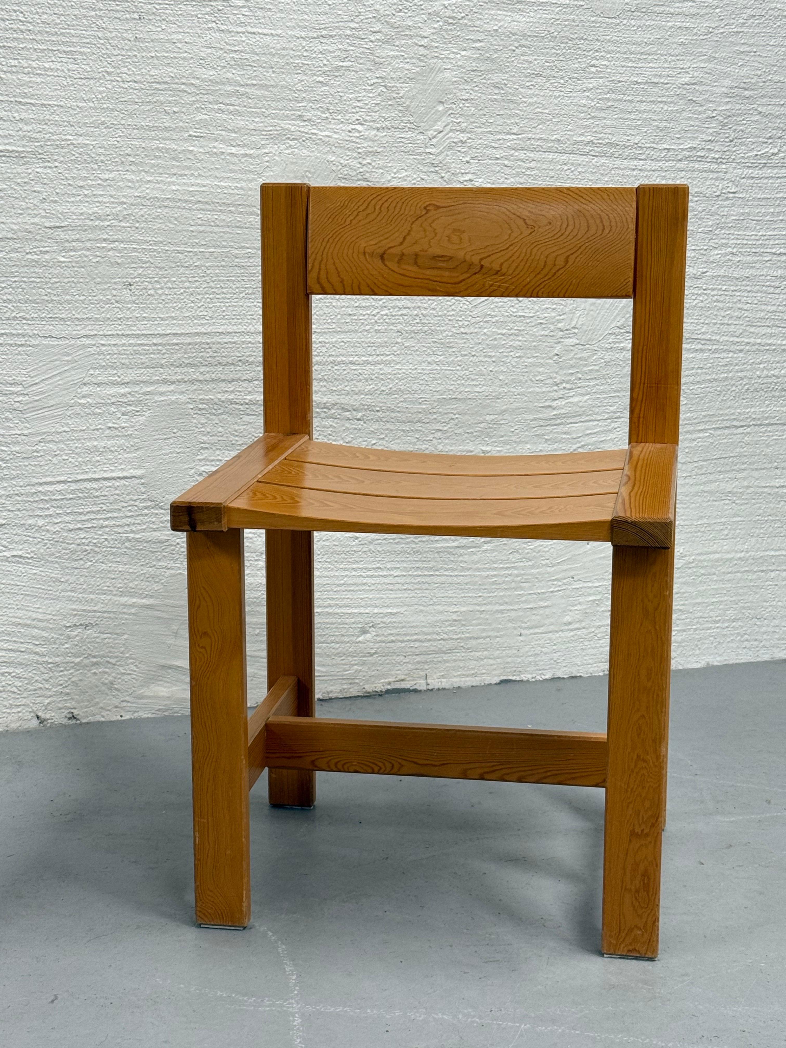 Chaises norvégiennes en pin par Edvin Helseth, Norvège, années 1970 en vente 1