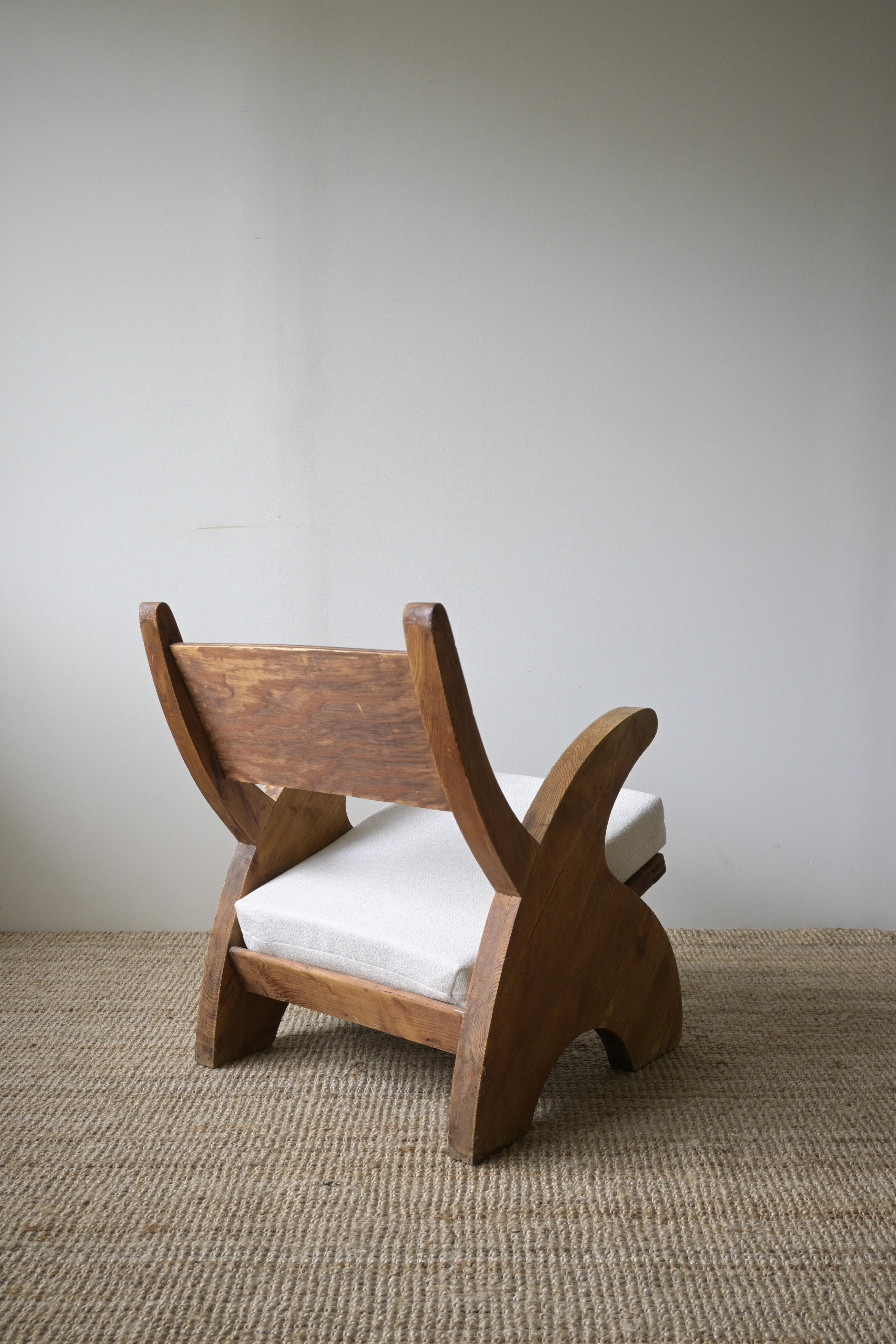 Chaise longue en pin norvégien, vers 1940 en vente 8