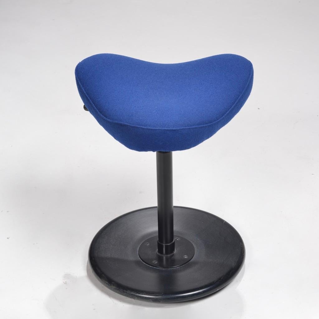 Norwegian Post Modern Saddle Seat Work Stool in Cobalt Blue For Sale 3