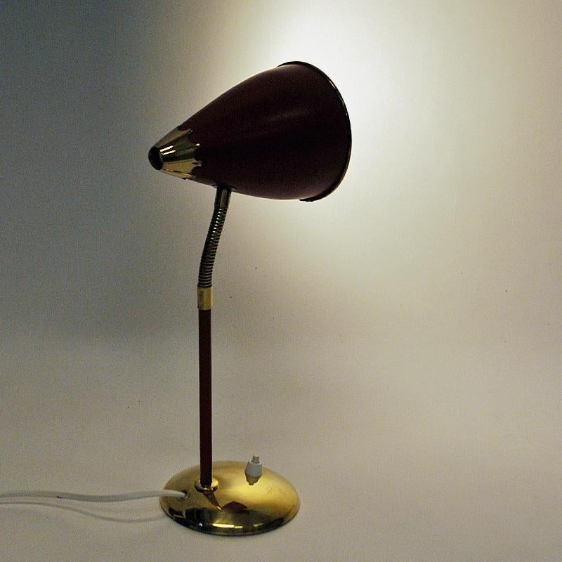 Norwegian Red Desk Lamp of Brass and Metal 1950s In Good Condition In Stockholm, SE