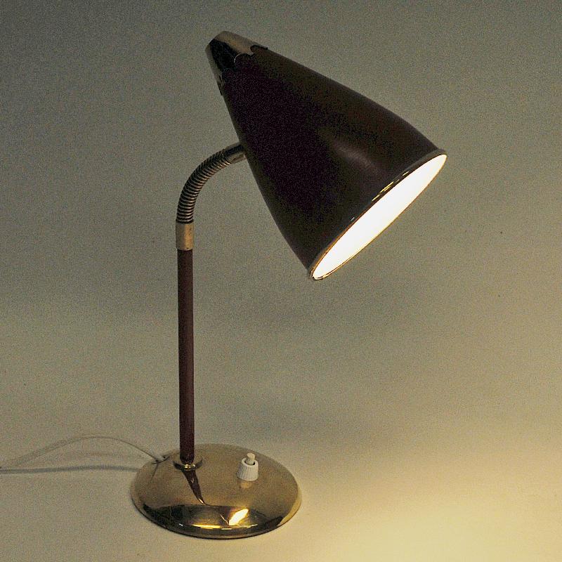 Mid-20th Century Norwegian Red Desk Lamp of Brass and Metal 1950s